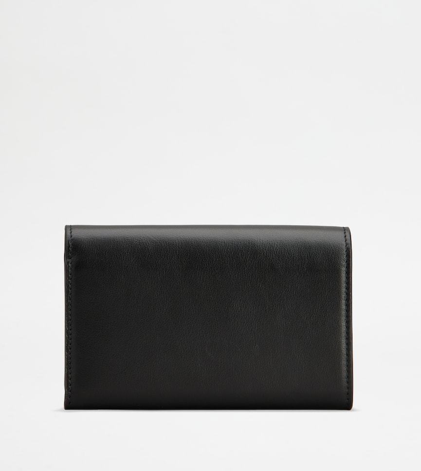 Tod's Logo Engraved Tri-fold Wallet In Black