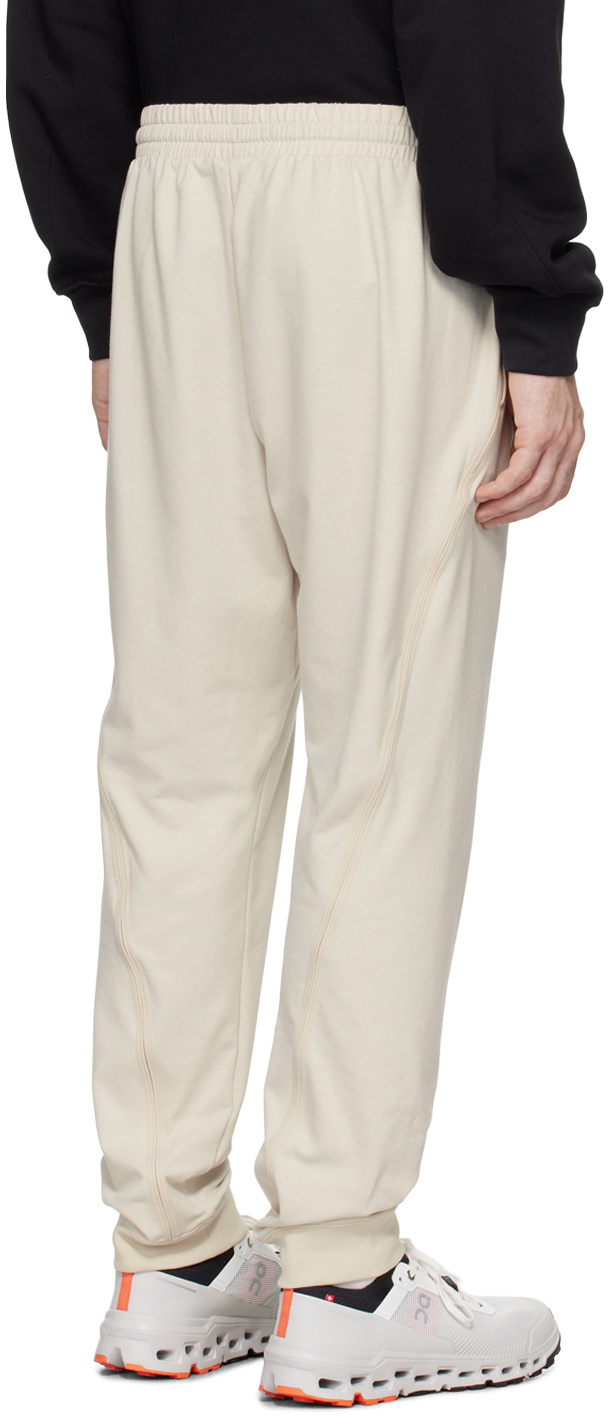 On Running Elastic Waist Sweatpants In White