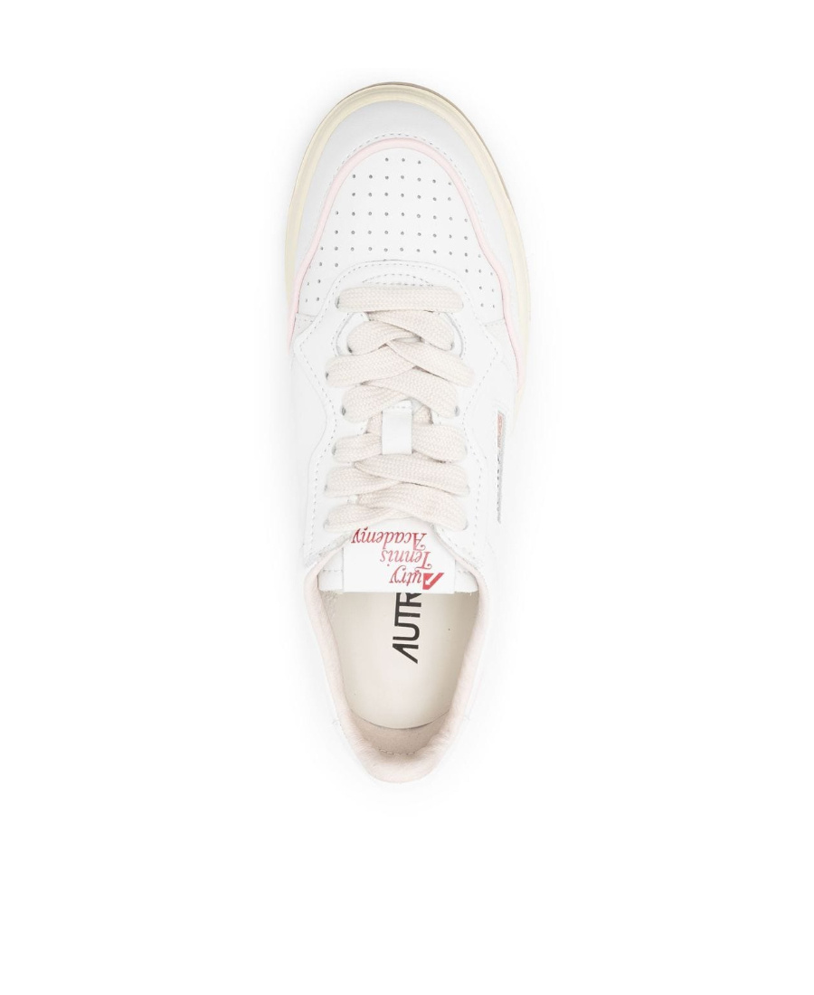 Autry Low-top Sports Shoes In White