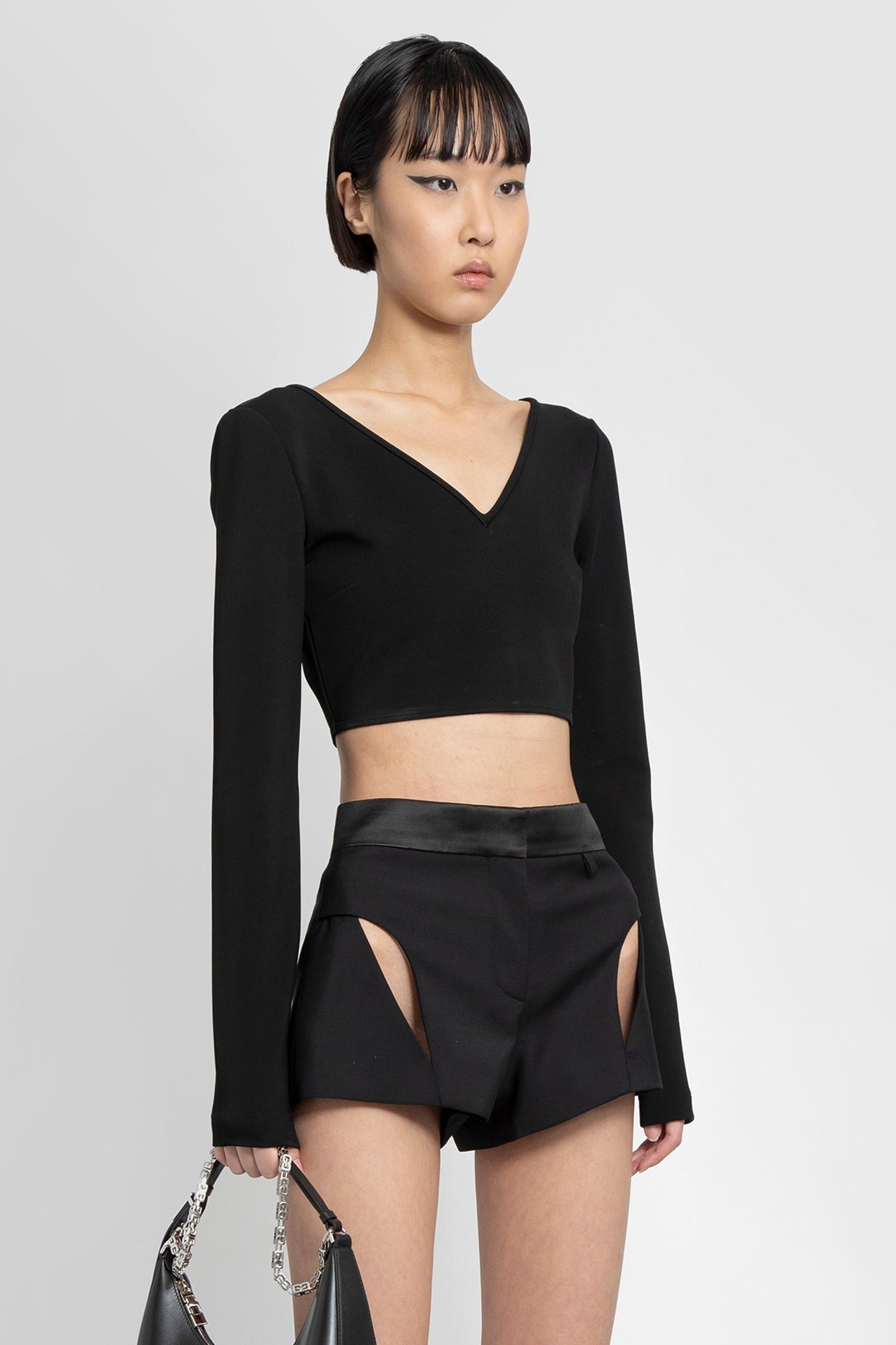Givenchy Long Sleeves Cropped V Neck Top In Black