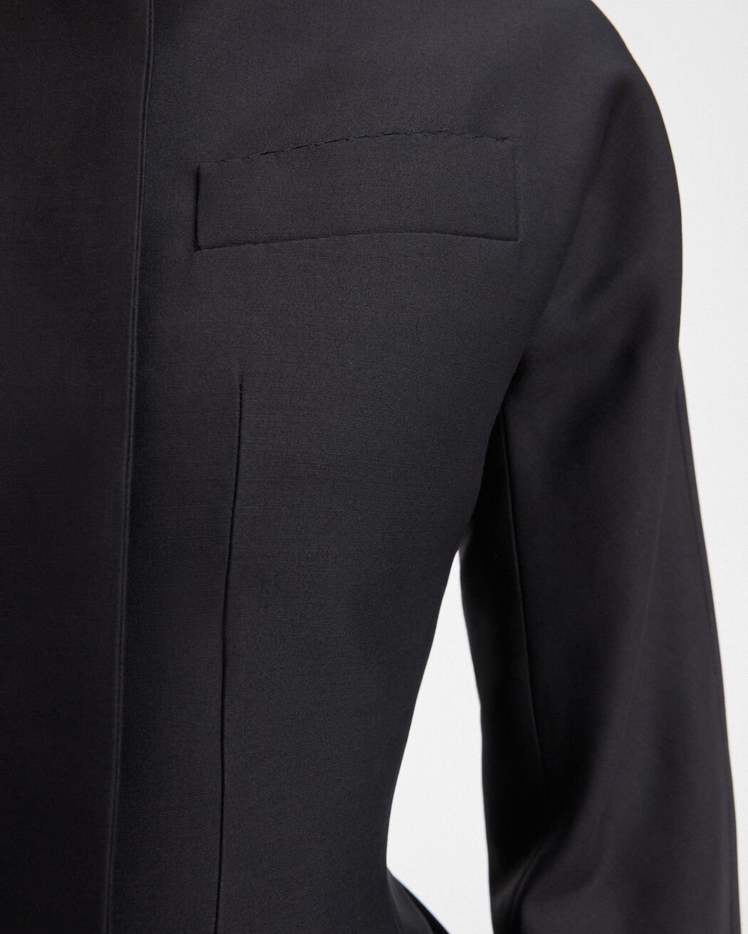 Jacquemus Long-sleeved Casual Jacket In Black