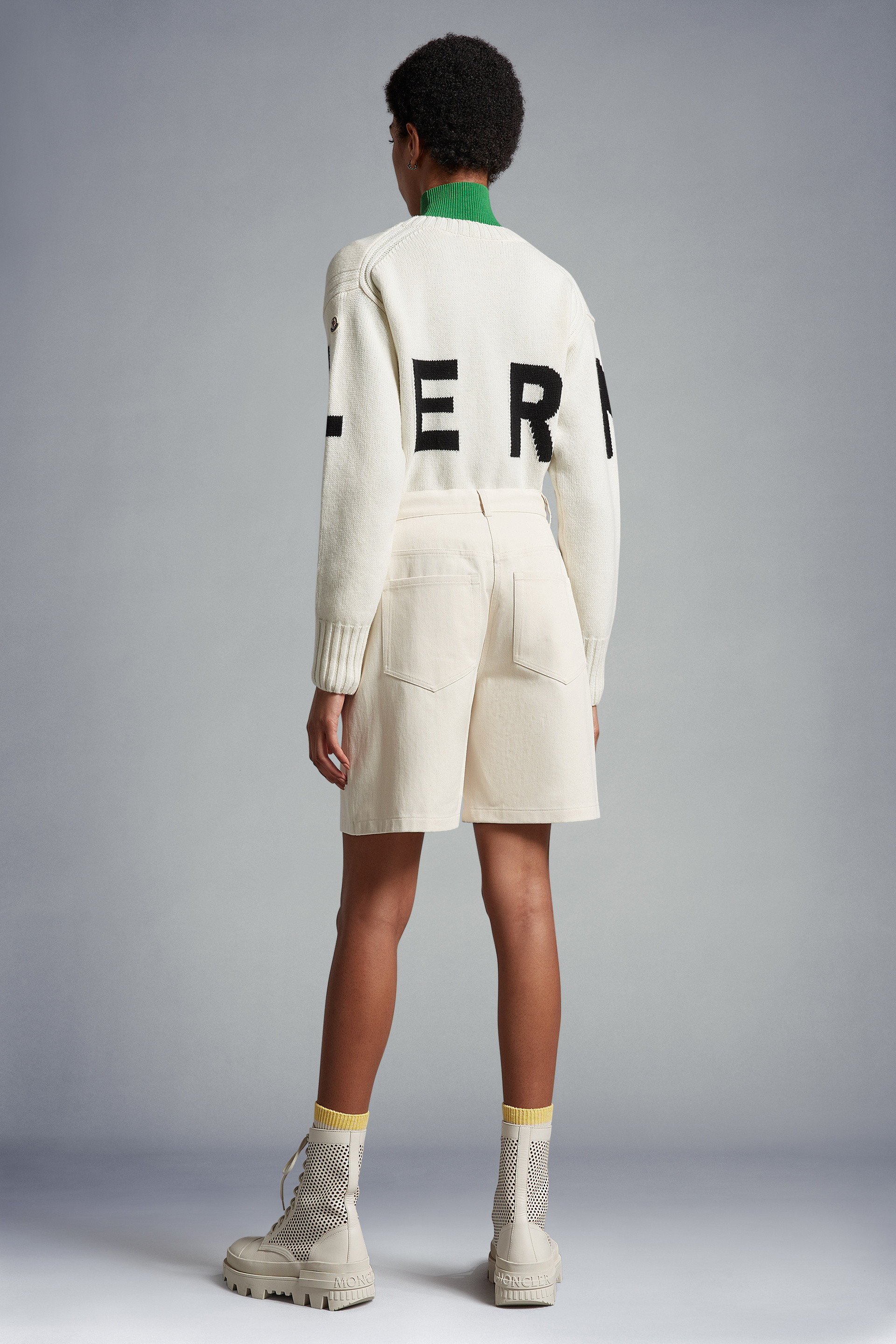 Moncler Drawstring-waist Cotton Shorts In White