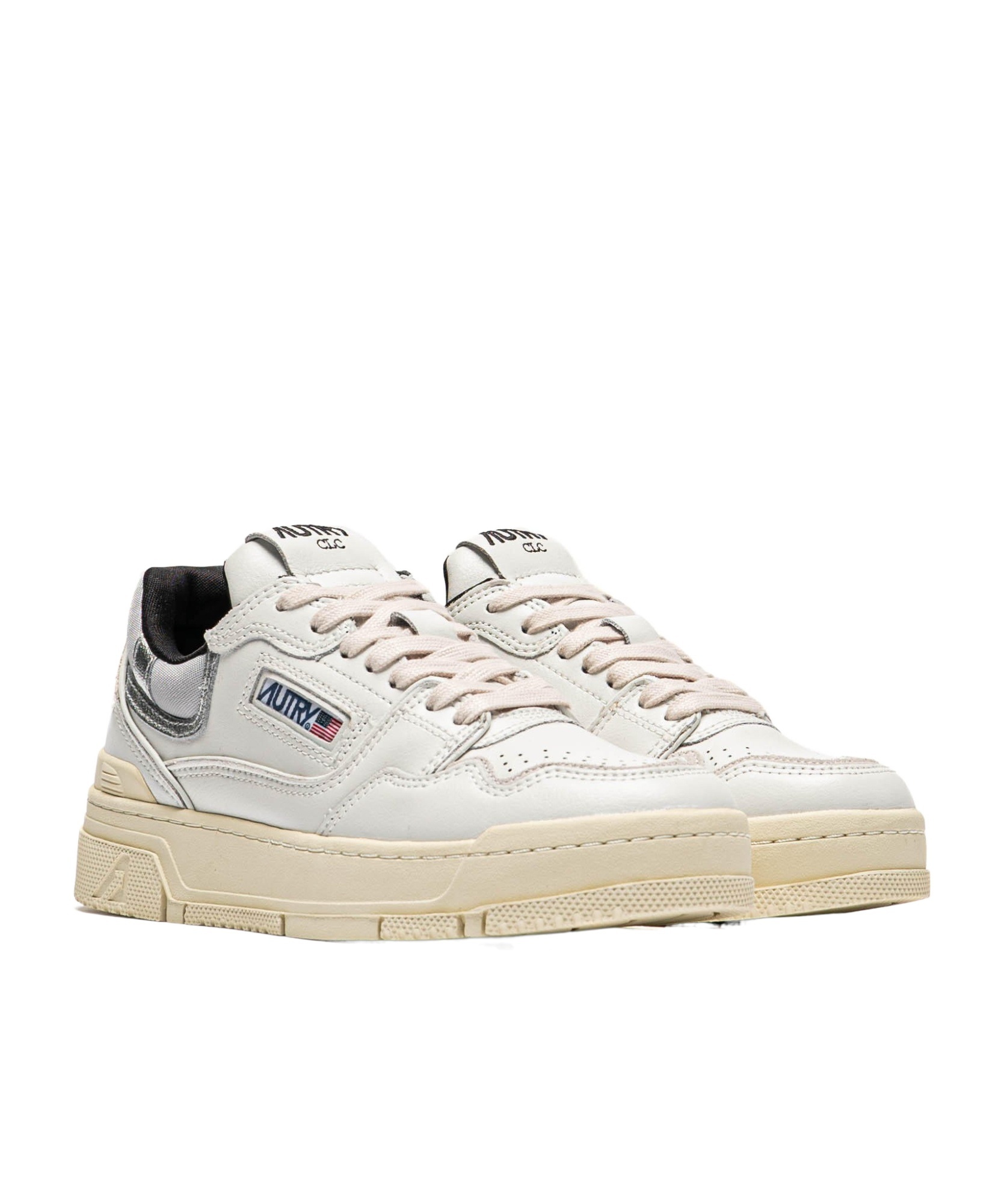 Autry Round Head Low-cut Casual Shoes In Nude