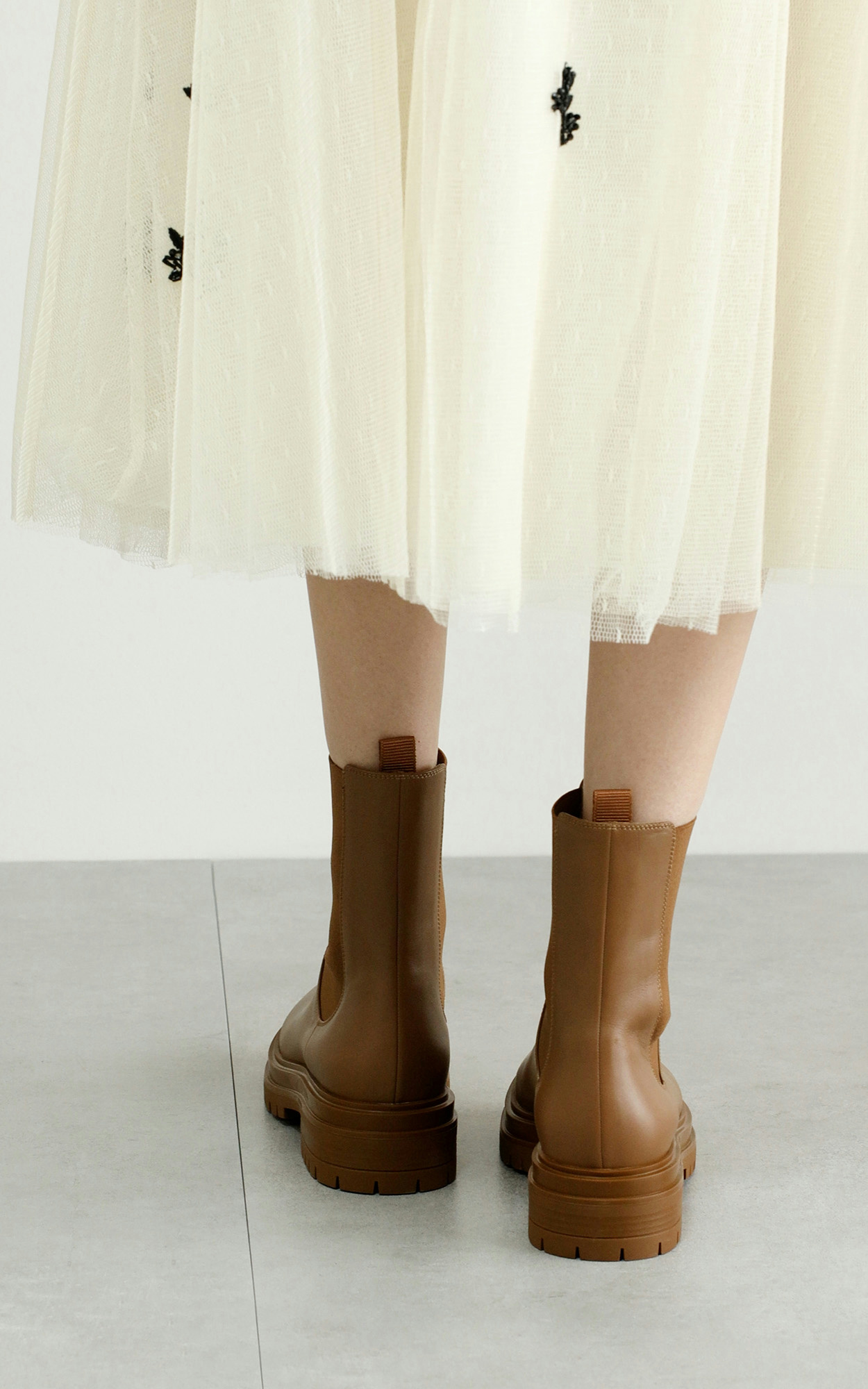 Gianvito Rossi Side Elastic Spliced Short Boots In Brown
