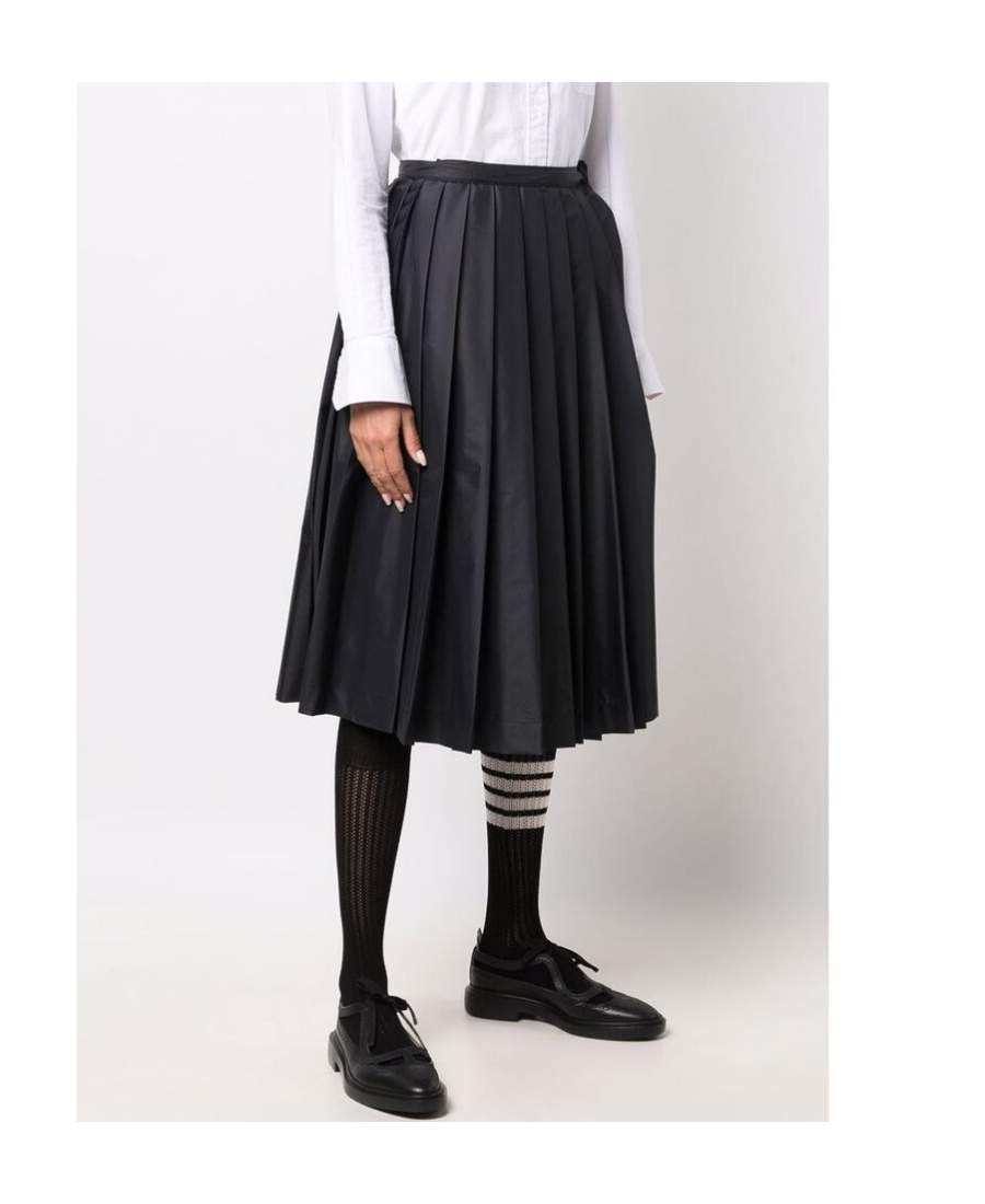 Thom Browne Navy Nylon Midi Skirt In Black