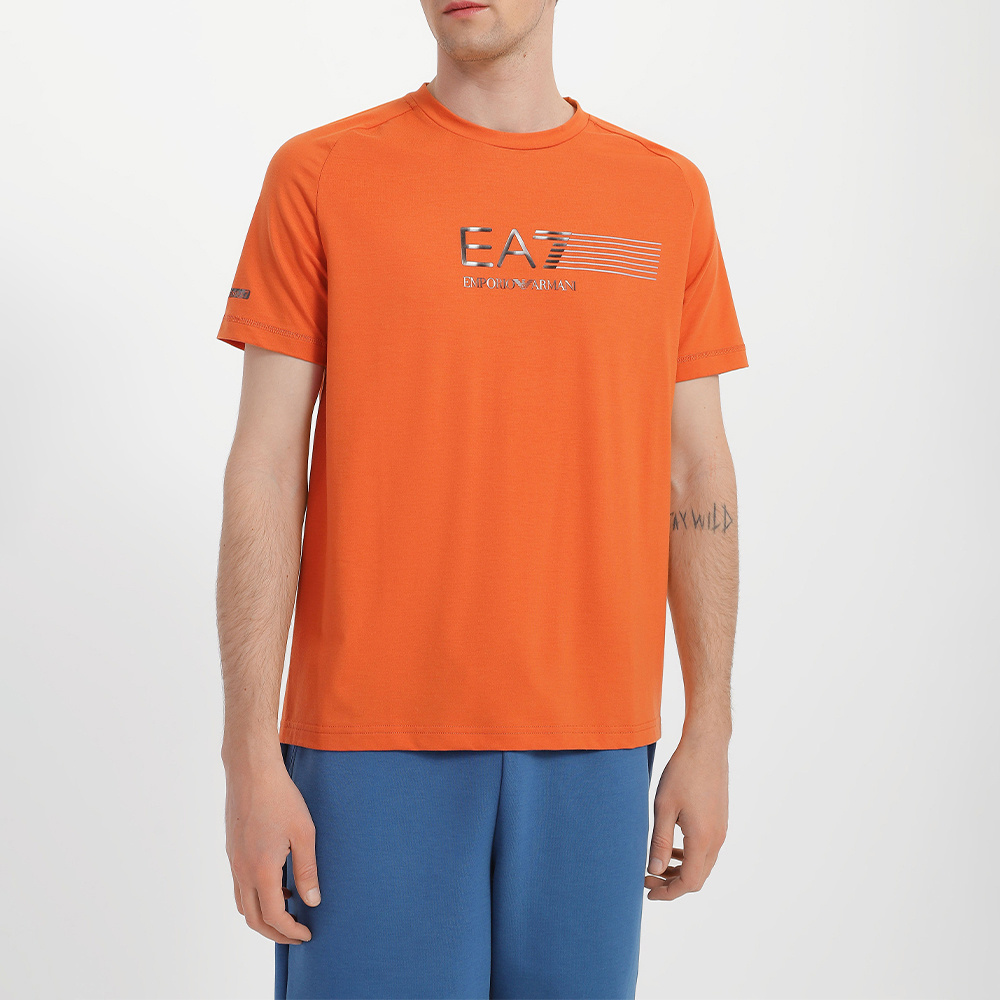 Ea7 Line Logo Shoulder-inserted Round-neck T-shirt In Red
