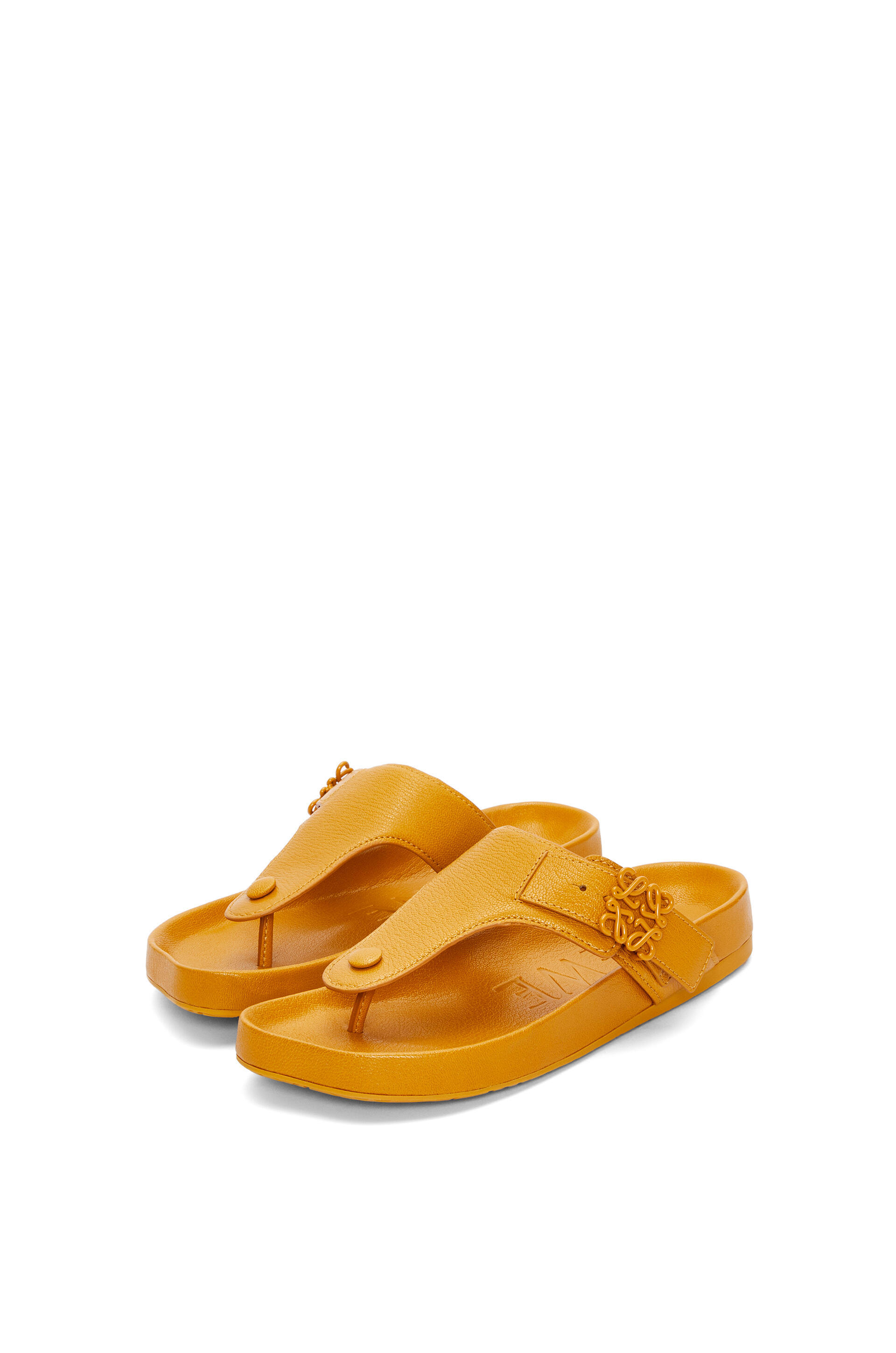 Loewe Logo-plaque Leather Flip Flops In Yellow