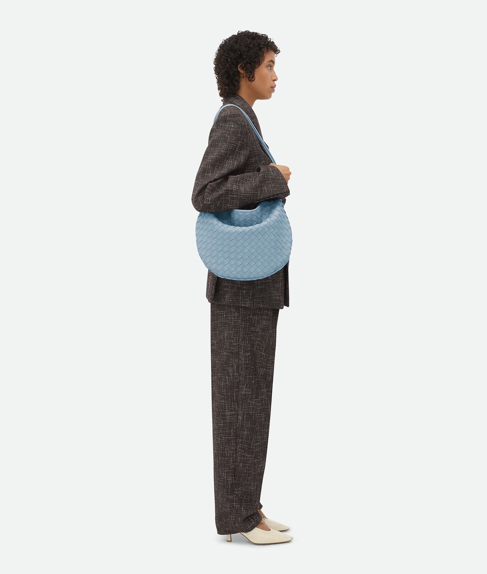 Bottega Veneta Medium Sardine Knitted Shoulder Bag In Blue