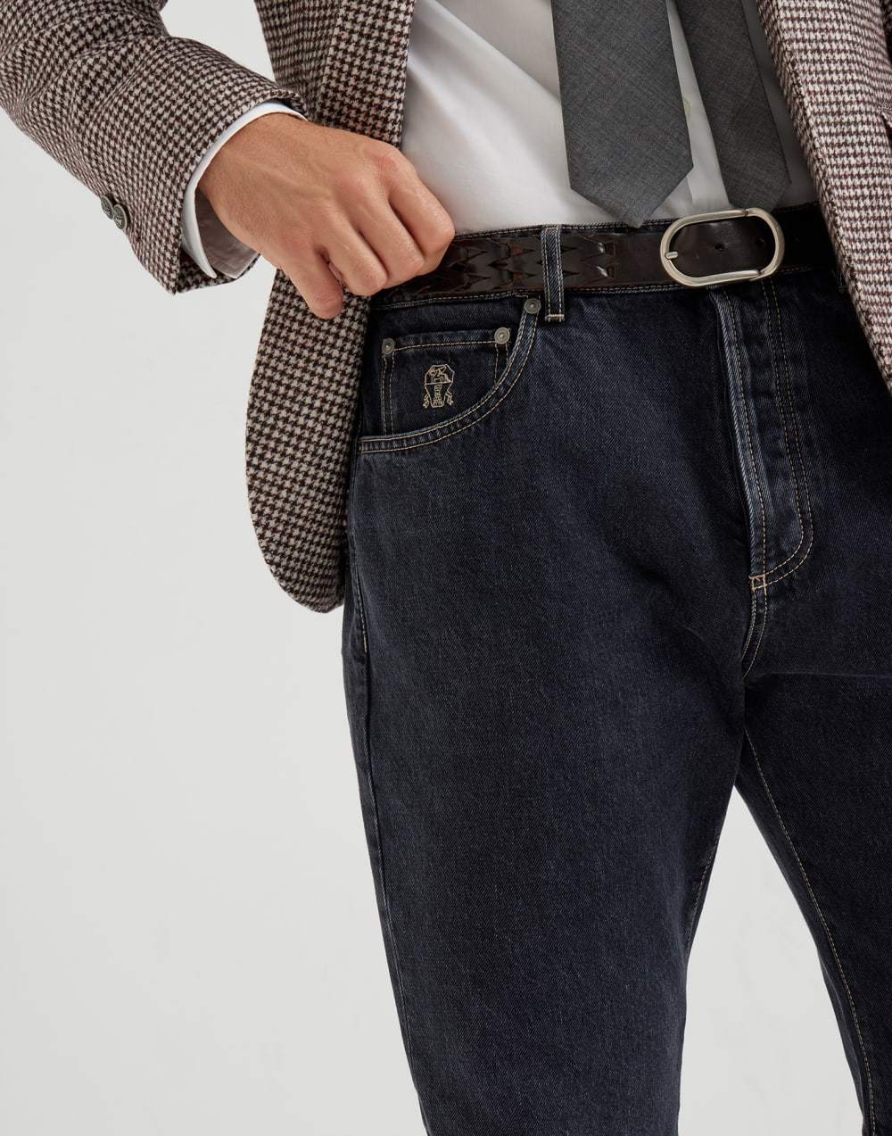 Brunello Cucinelli Leisure Fit Five-pocket Trousers In Gray