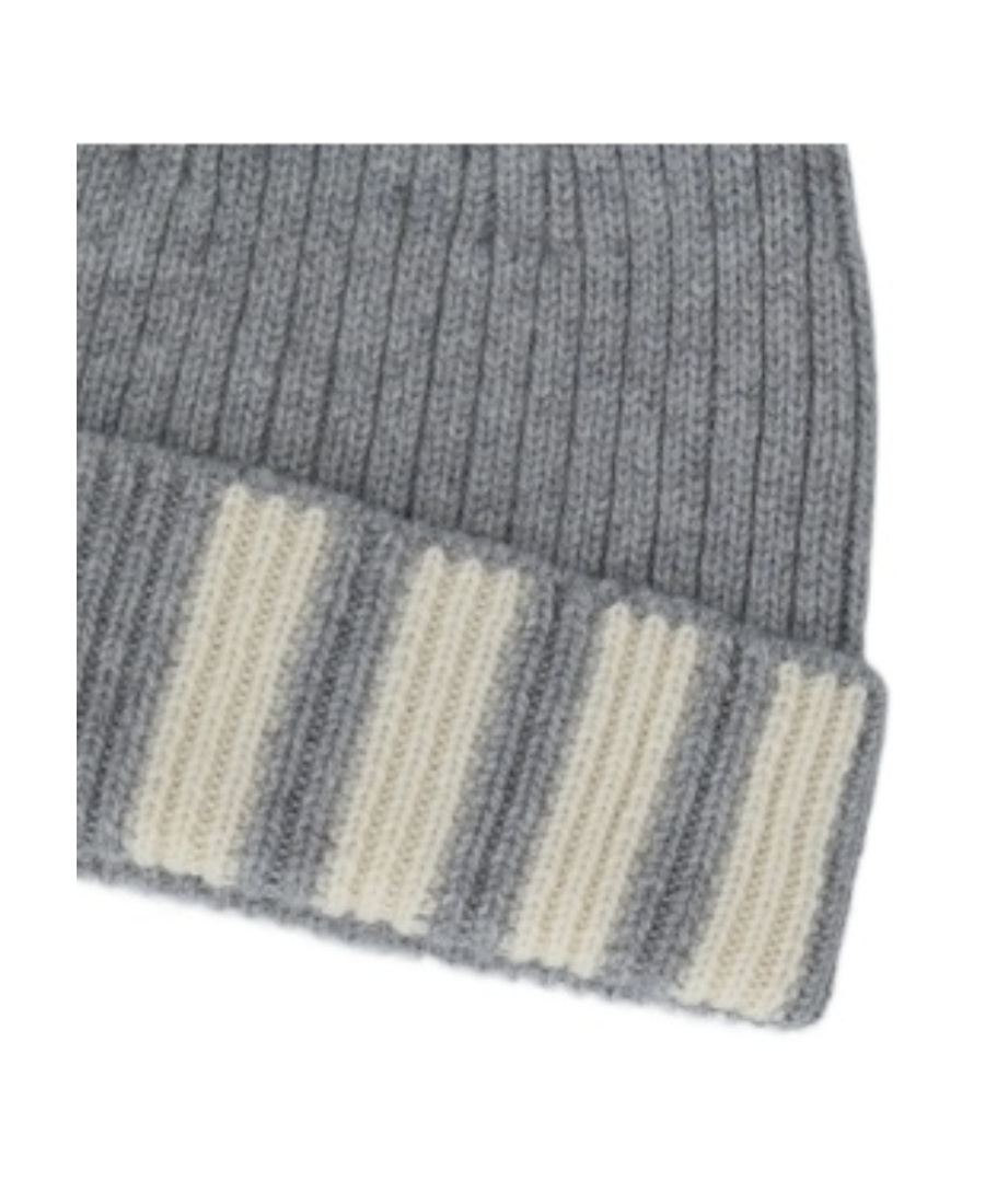 Thom Browne Grosgrain Loop Tab Cashmere Beanie In Gray
