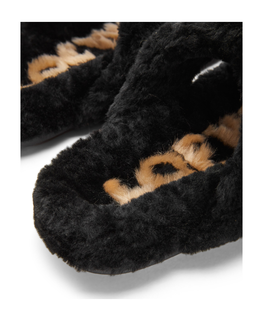 Loewe Ease Toe Post Sandal In Shearling In Black