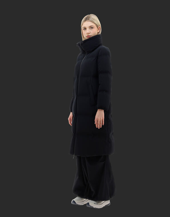 Herno Padded Zip-up Trench Coat In Black