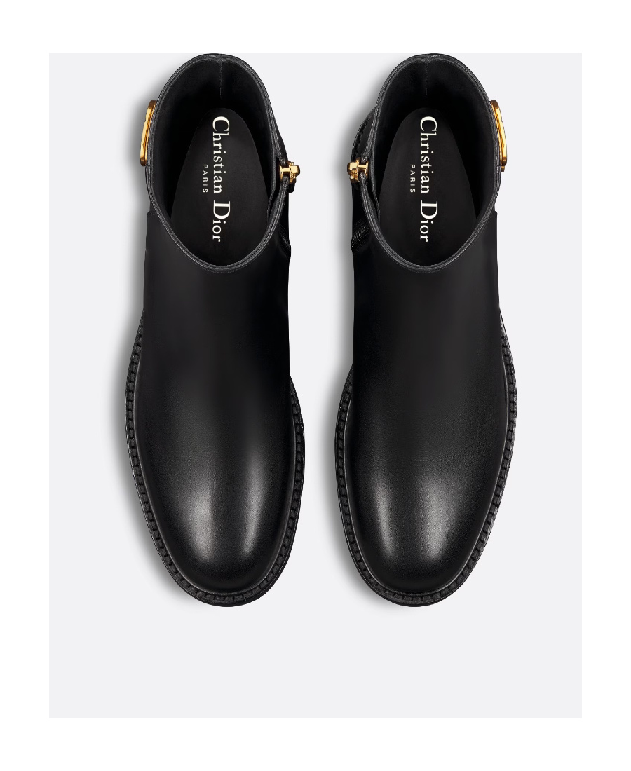 Shop Dior 30 Montaigne Ankle Boot In Black