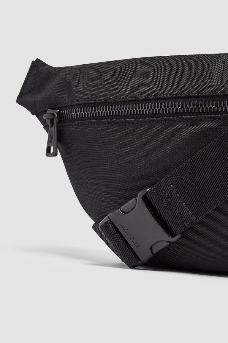 Moncler Durance Wallet In Black