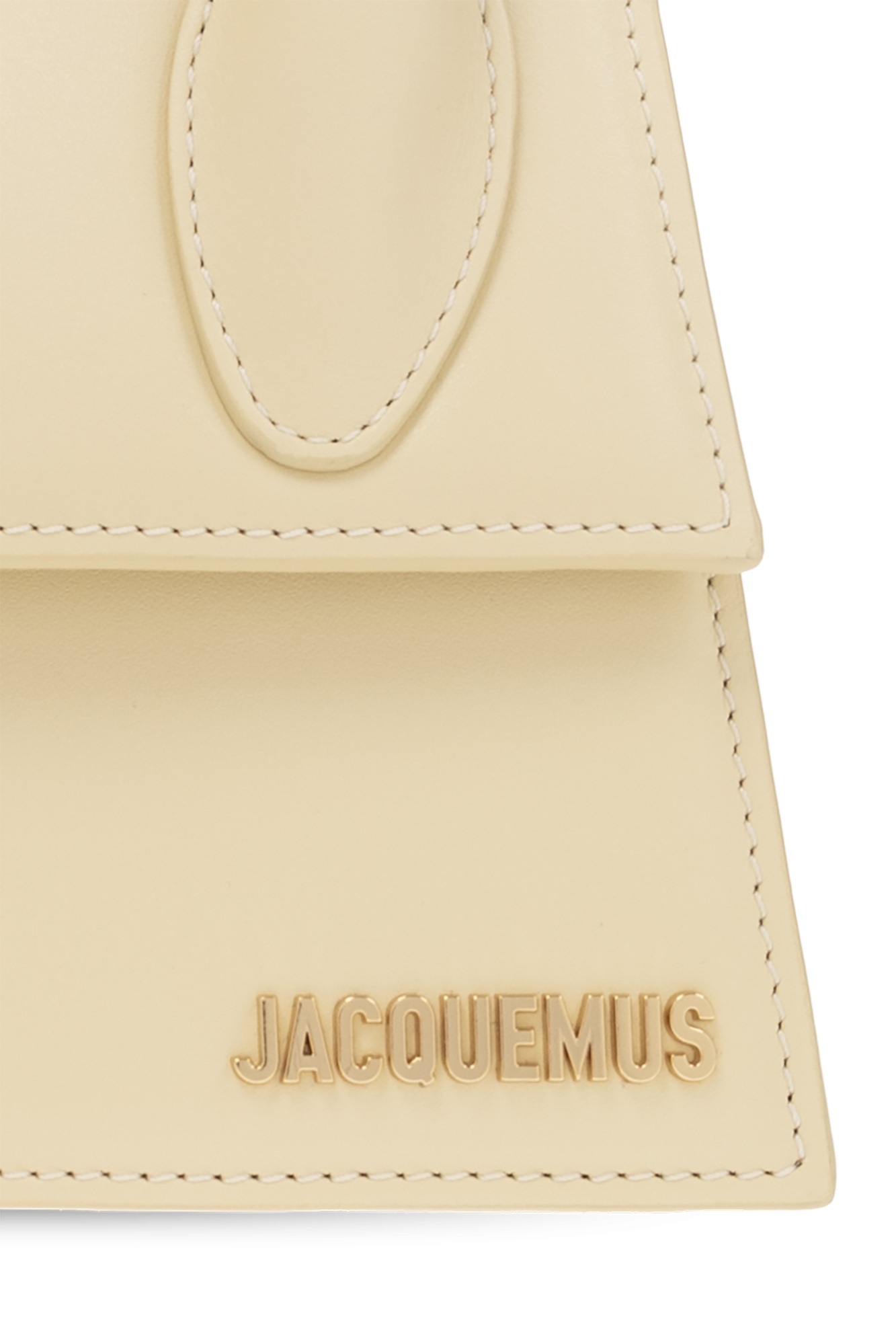Jacquemus Le Chiquito Moyen Leather Handbag In Nude