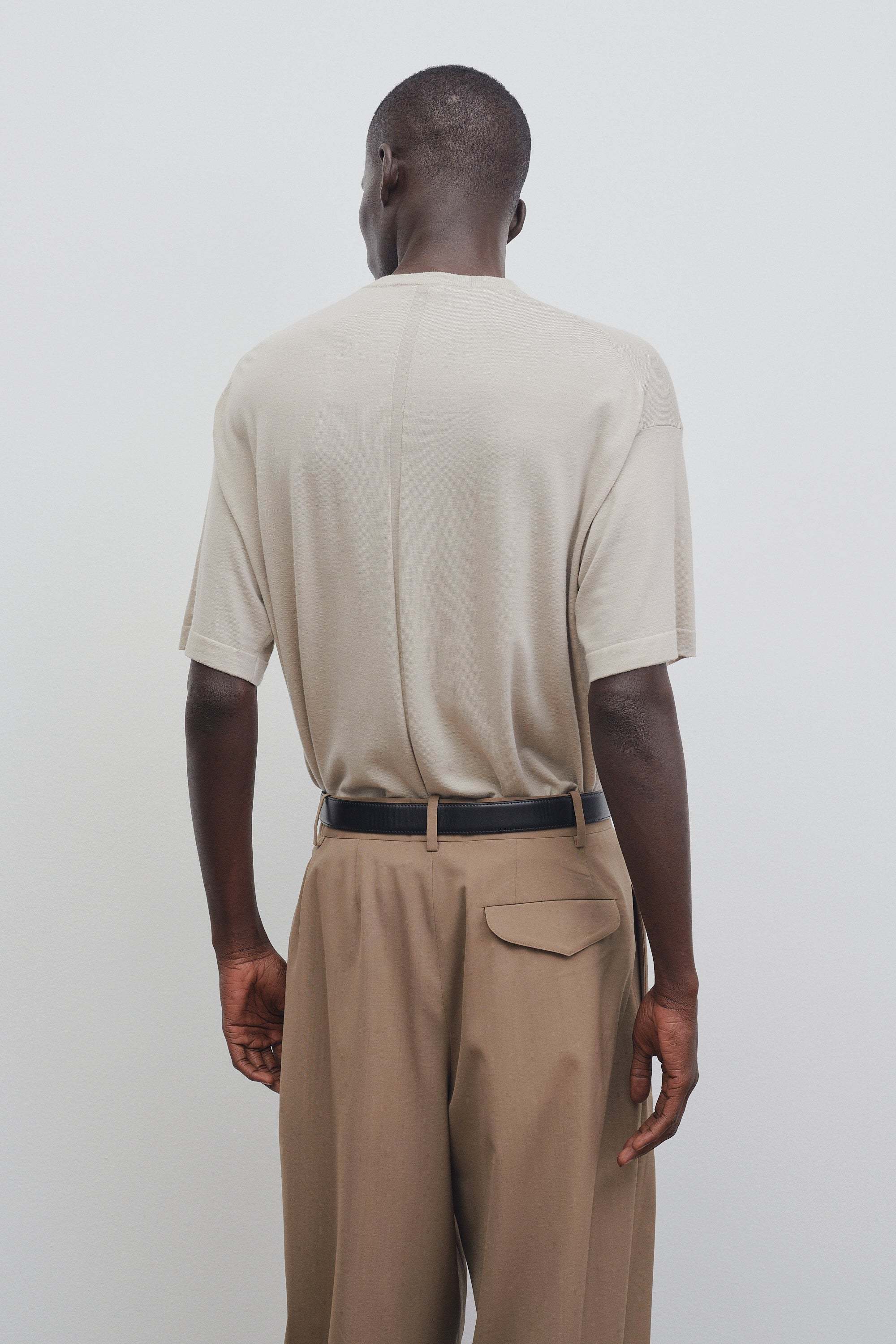 The Row Round-necked T-shirt In Nude