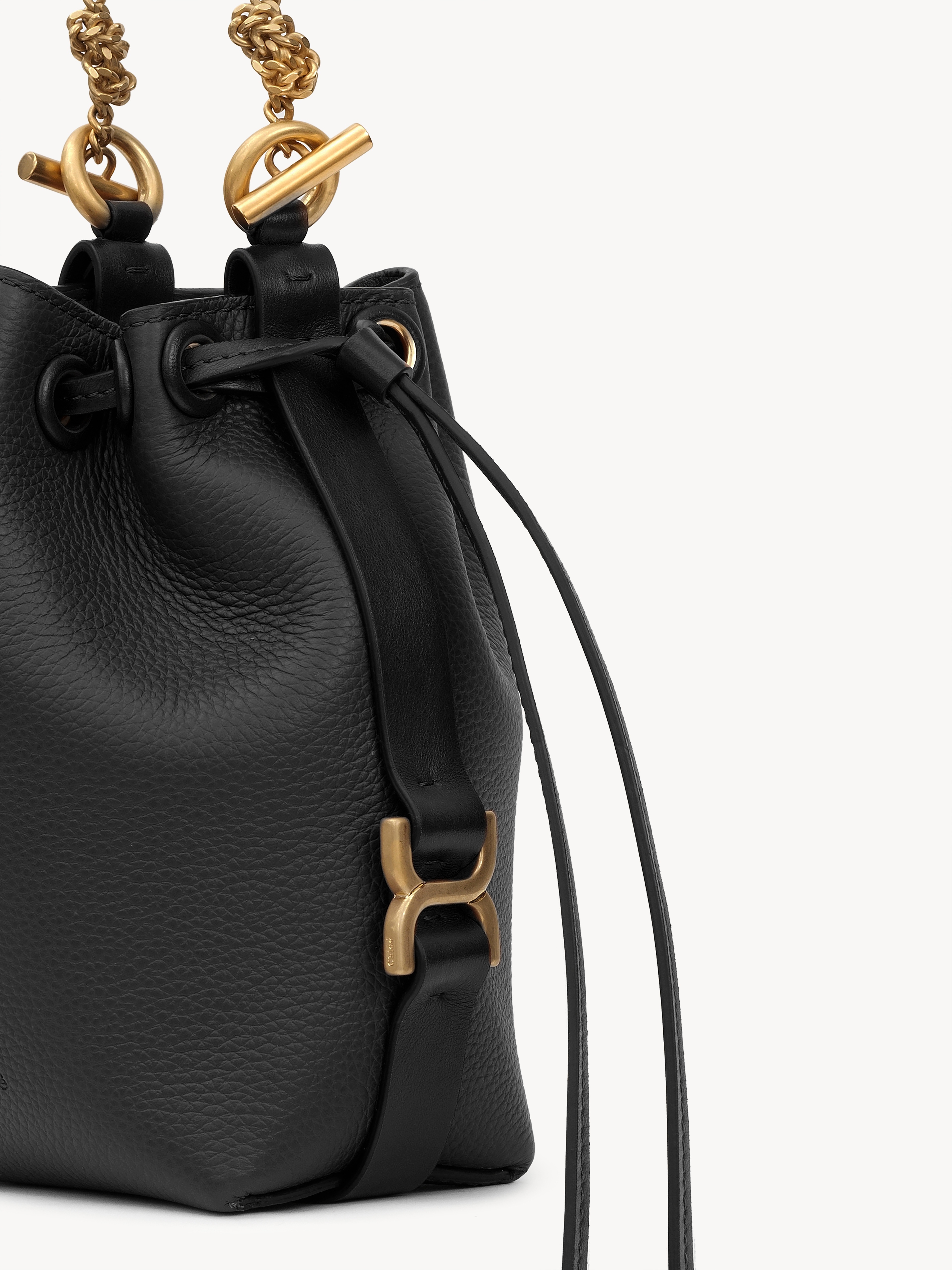 Chloé Micro Marcie Leather Bucket Bag In Black