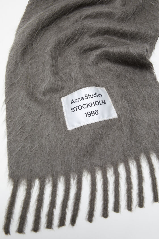 Acne Studios Logo-patch Scarf In Gray