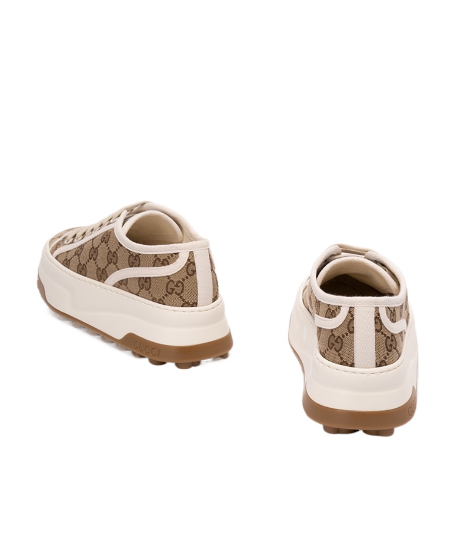 Gucci Gg Canvas Low-top Platform Sneakers In White