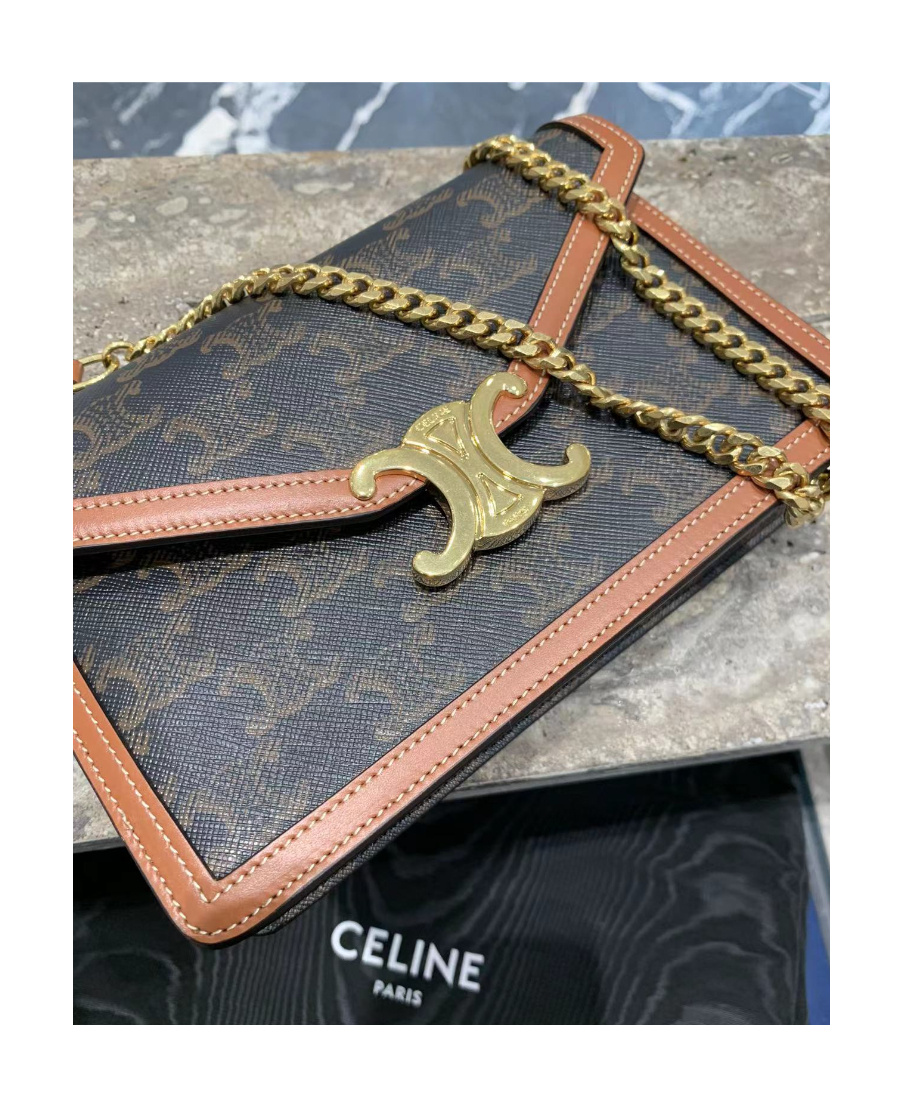 CELINE WALLET ON CHAIN MARGO IN TRIOMPHE CANVAS AND CALFSKIN