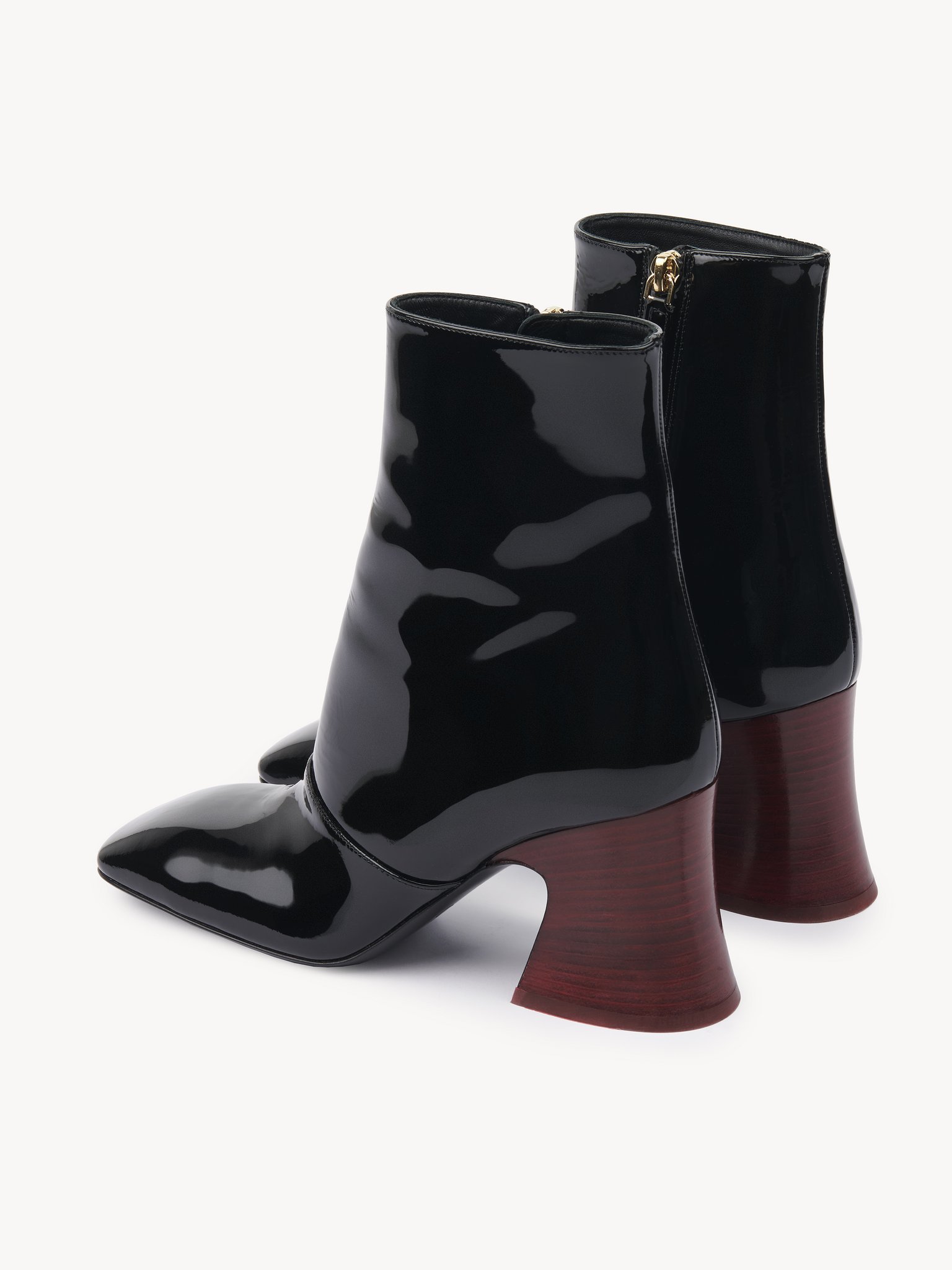 Chloé Janis Ankle Boots With Glossy Leather Heel