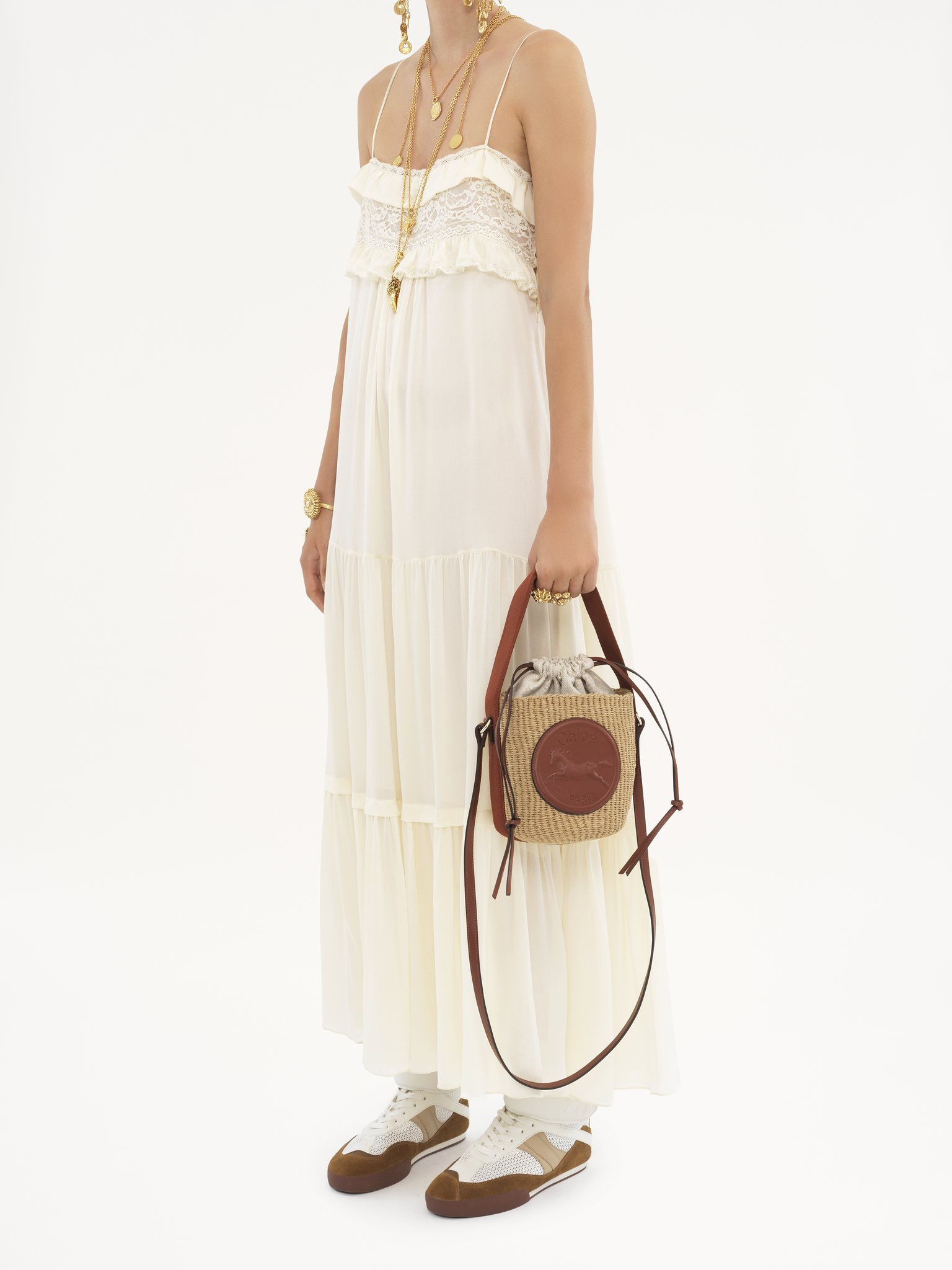 Chloé Mini Horse Medal Basket Bag In Natural Fibres Brown Size Onesize 100% Paper Yarn, Calf-skin Leather In Red