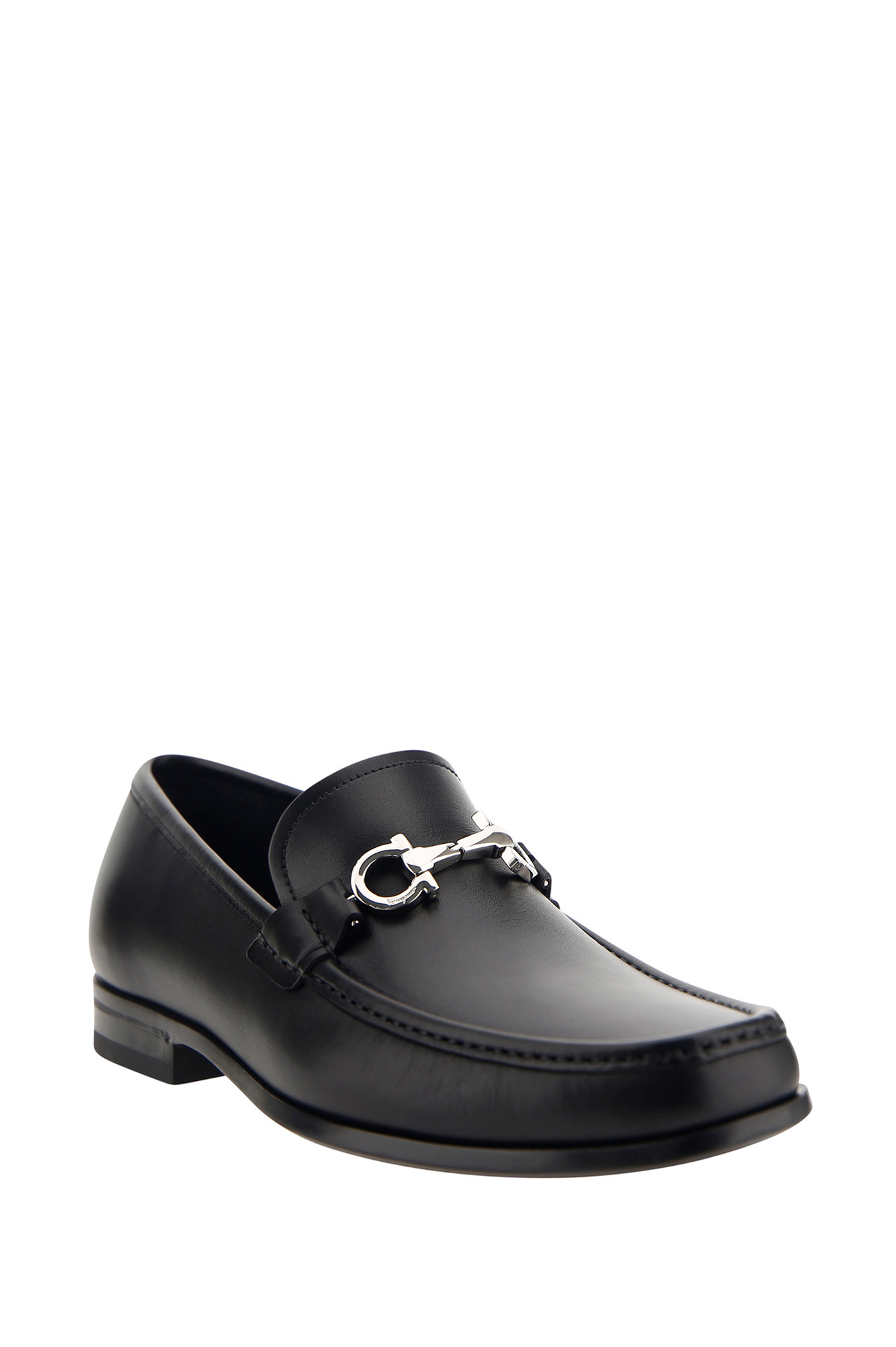 Ferragamo Gancini Ornament Loafers In Calf Leather In Black