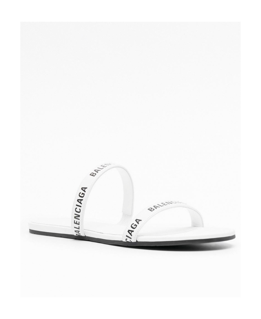 Balenciaga 'round Flat' Sandals In White