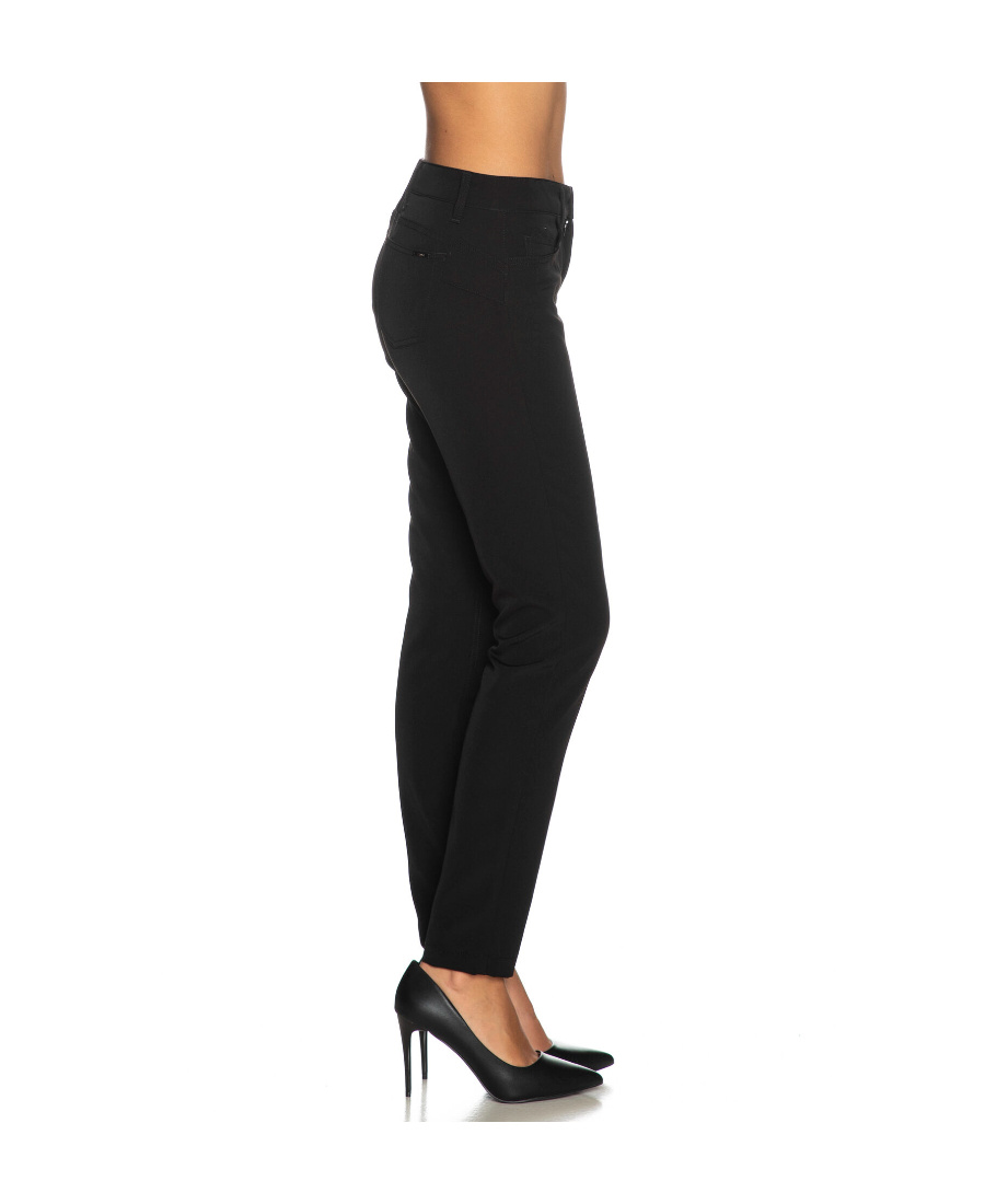 Shop Liu •jo Straight Jeans In Black