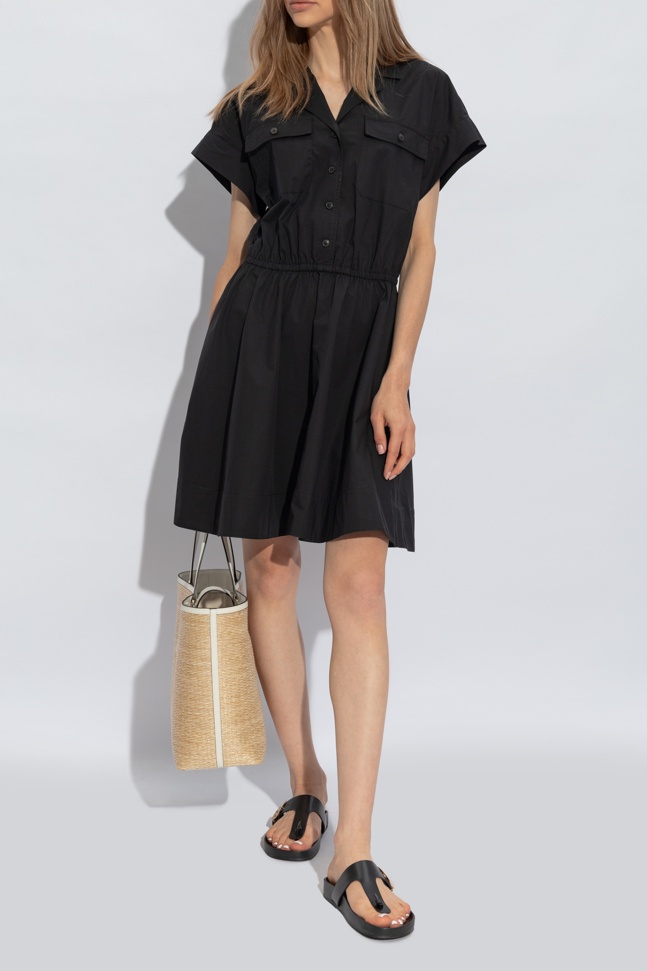 Tory Burch Leather Thong Sandals In Black