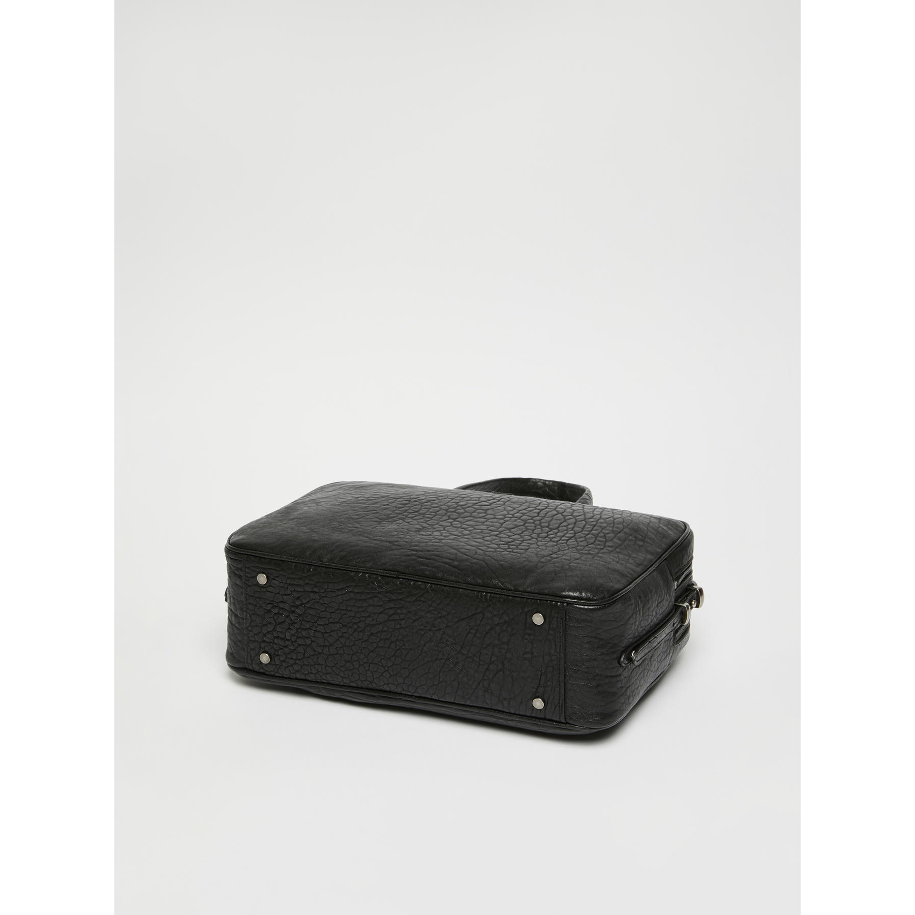 Weekend Max Mara Zipped Handbag In Black