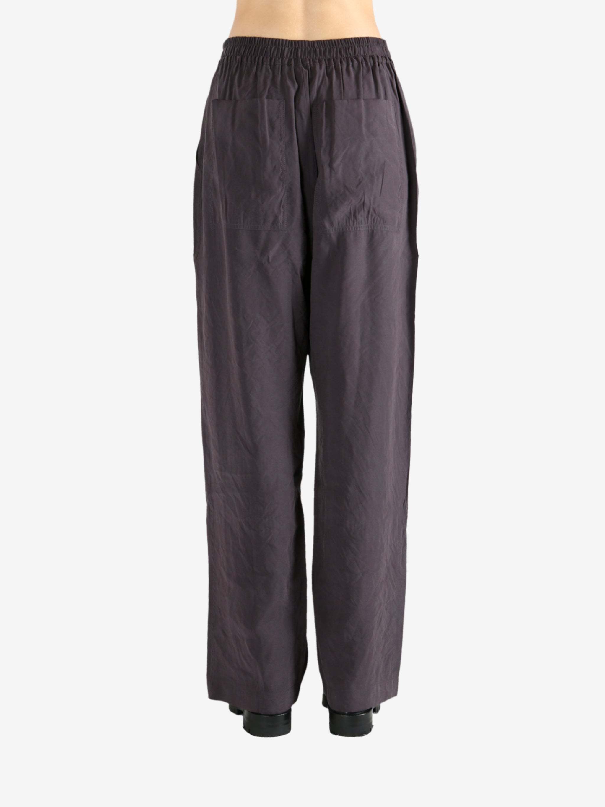 Studio Nicholson Elastic Waist Casual Pants In Purple