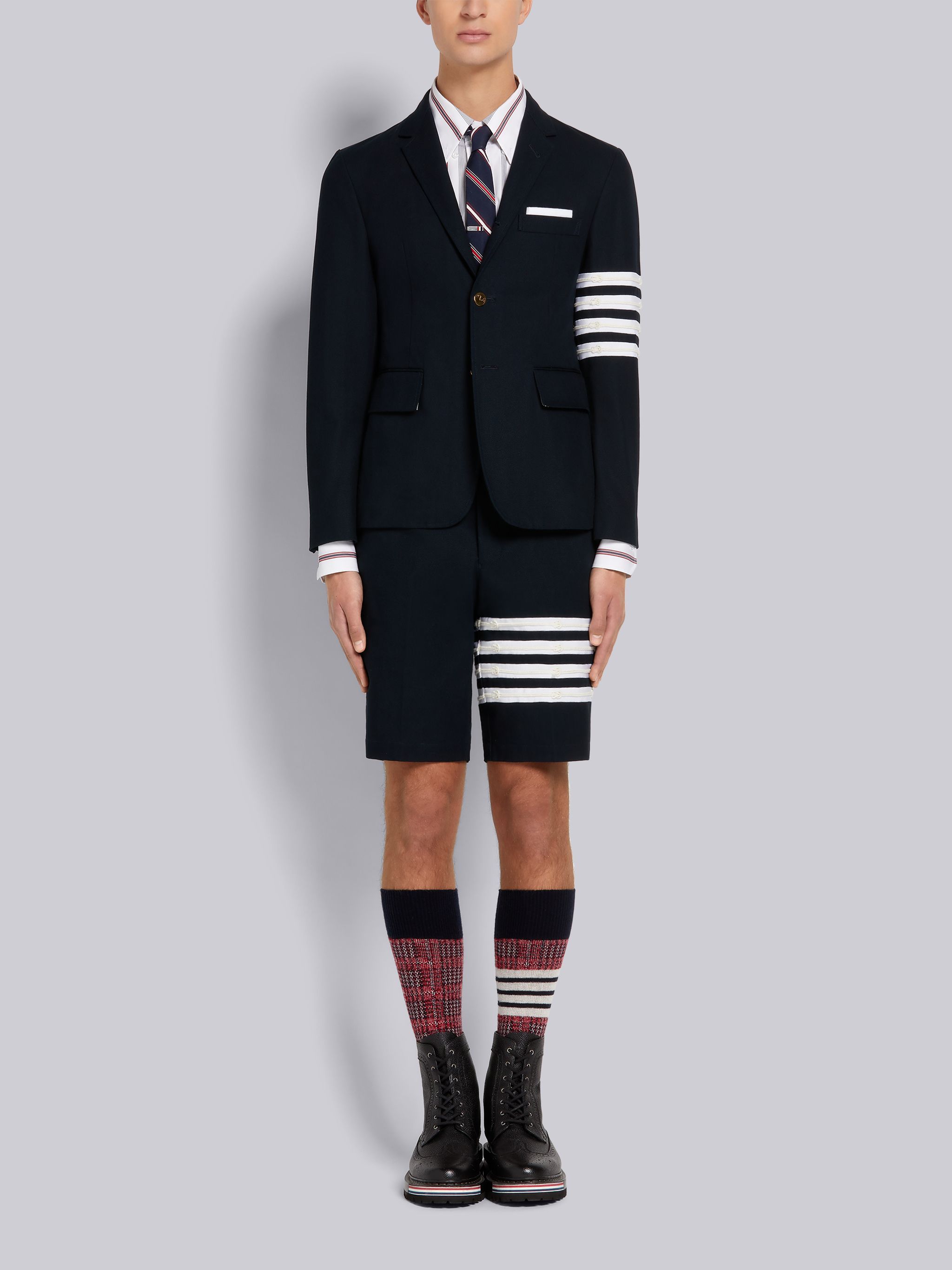 Thom Browne 4-bar Plain Weave Suiting Shorts In Black