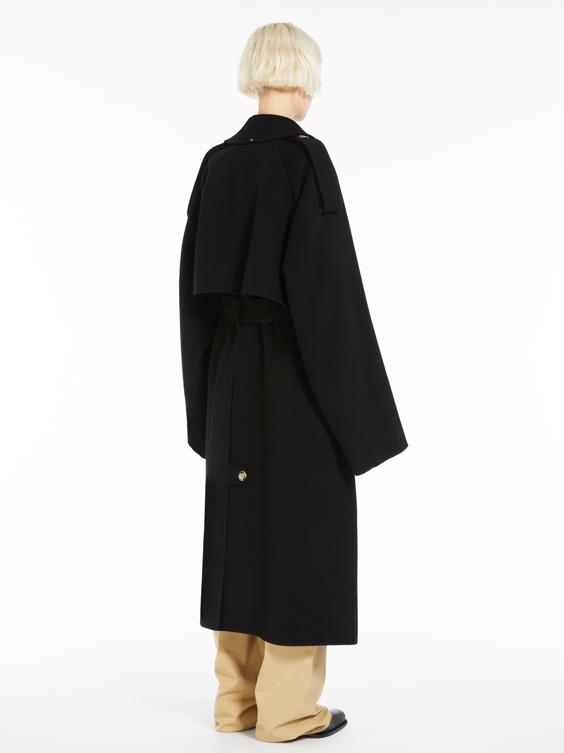 Sportmax Woolen Overcoat With Belt In Black