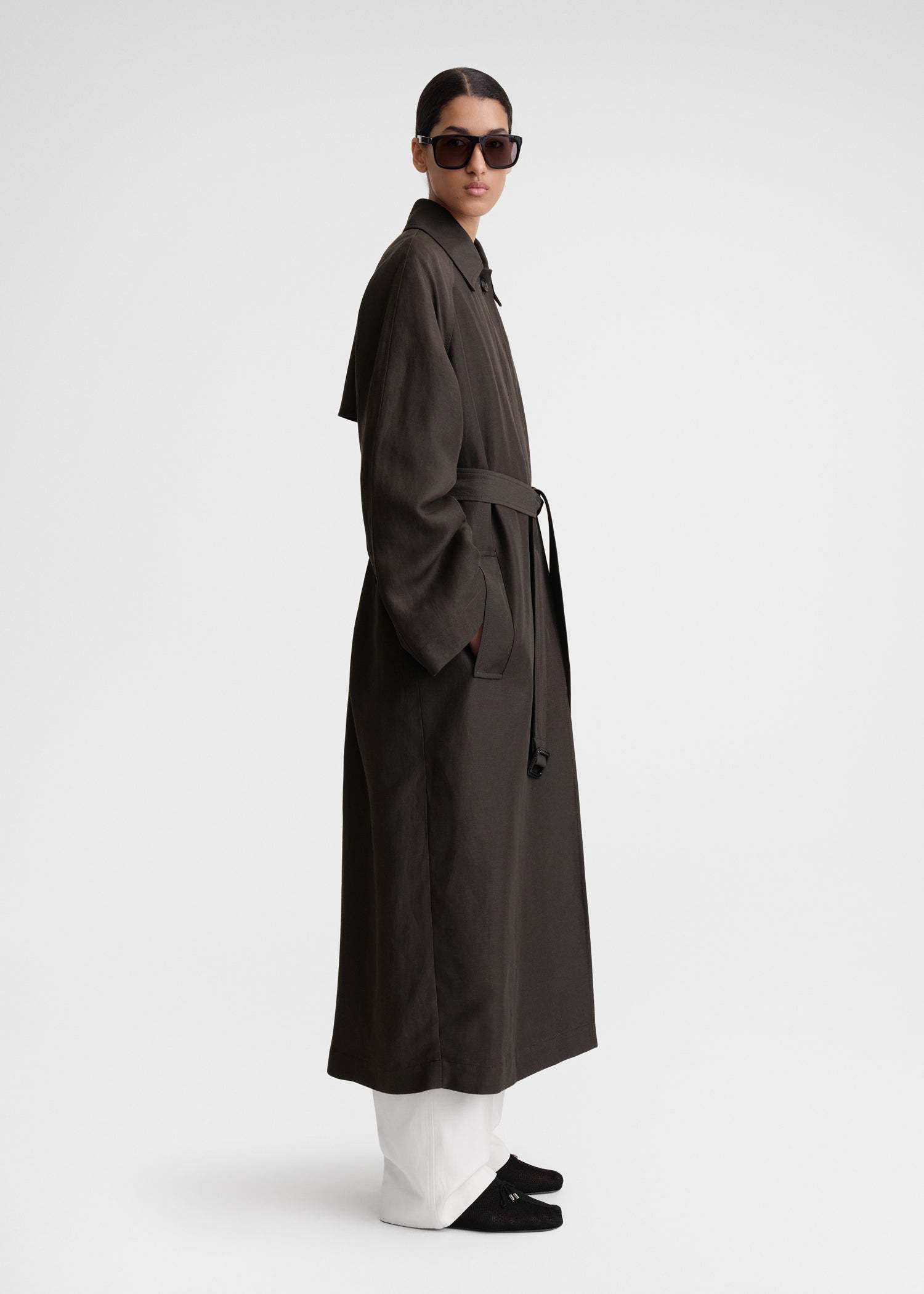 Totême Single-breasted Calf-length Coat In Black