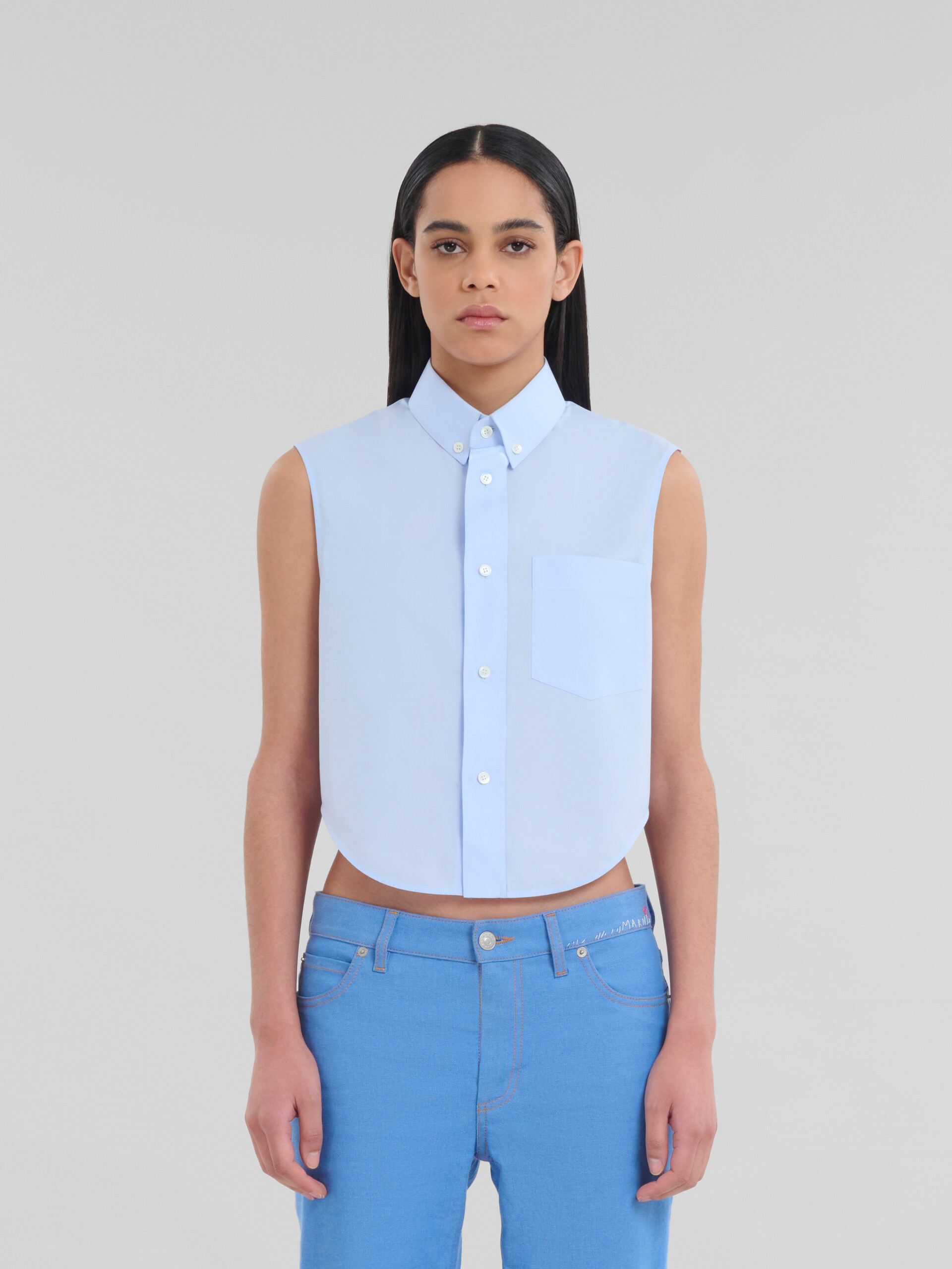 Marni Long Sleeved Buttoned Cropped Shirt In Blue