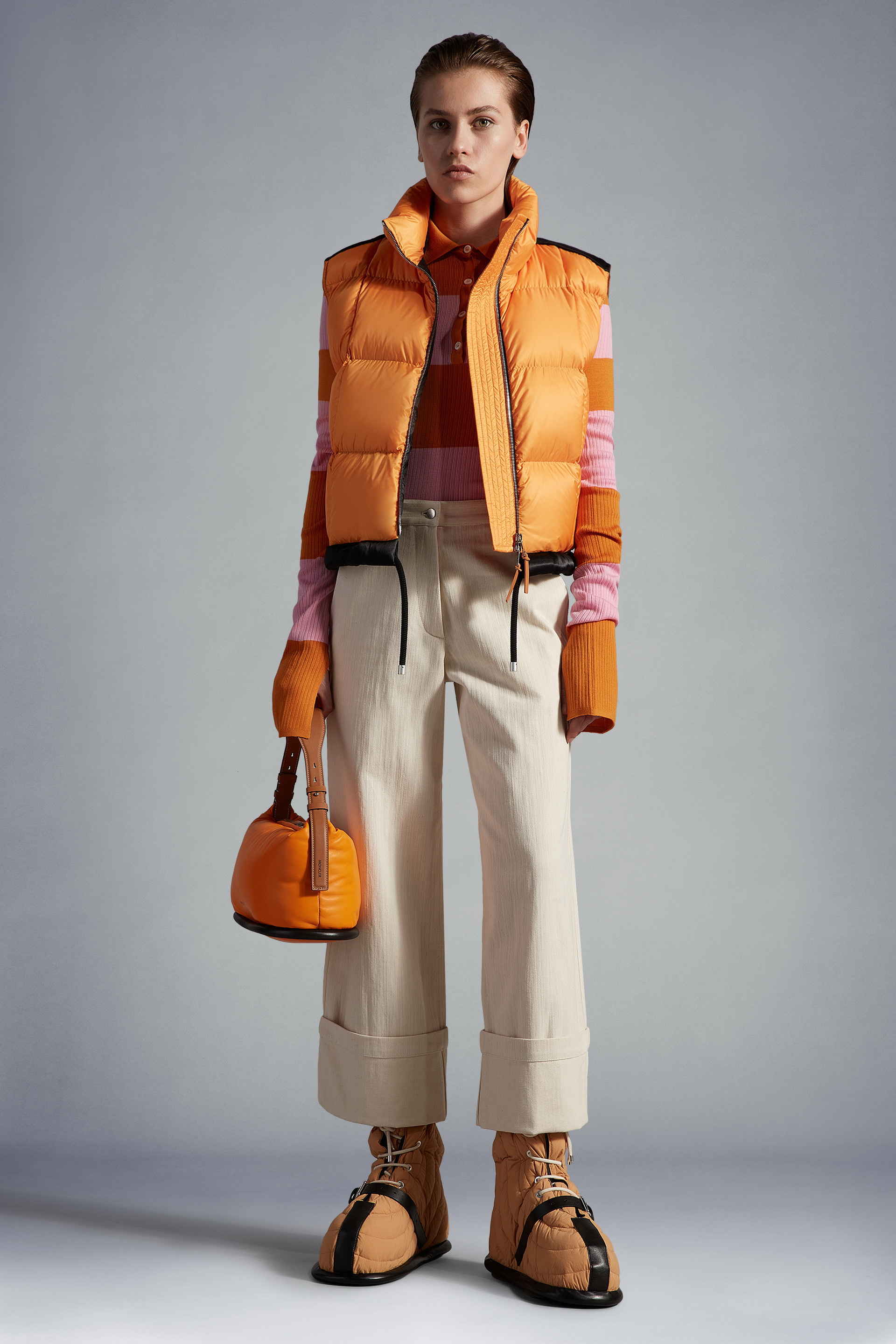 Moncler Cotton Bull Pants In Nude