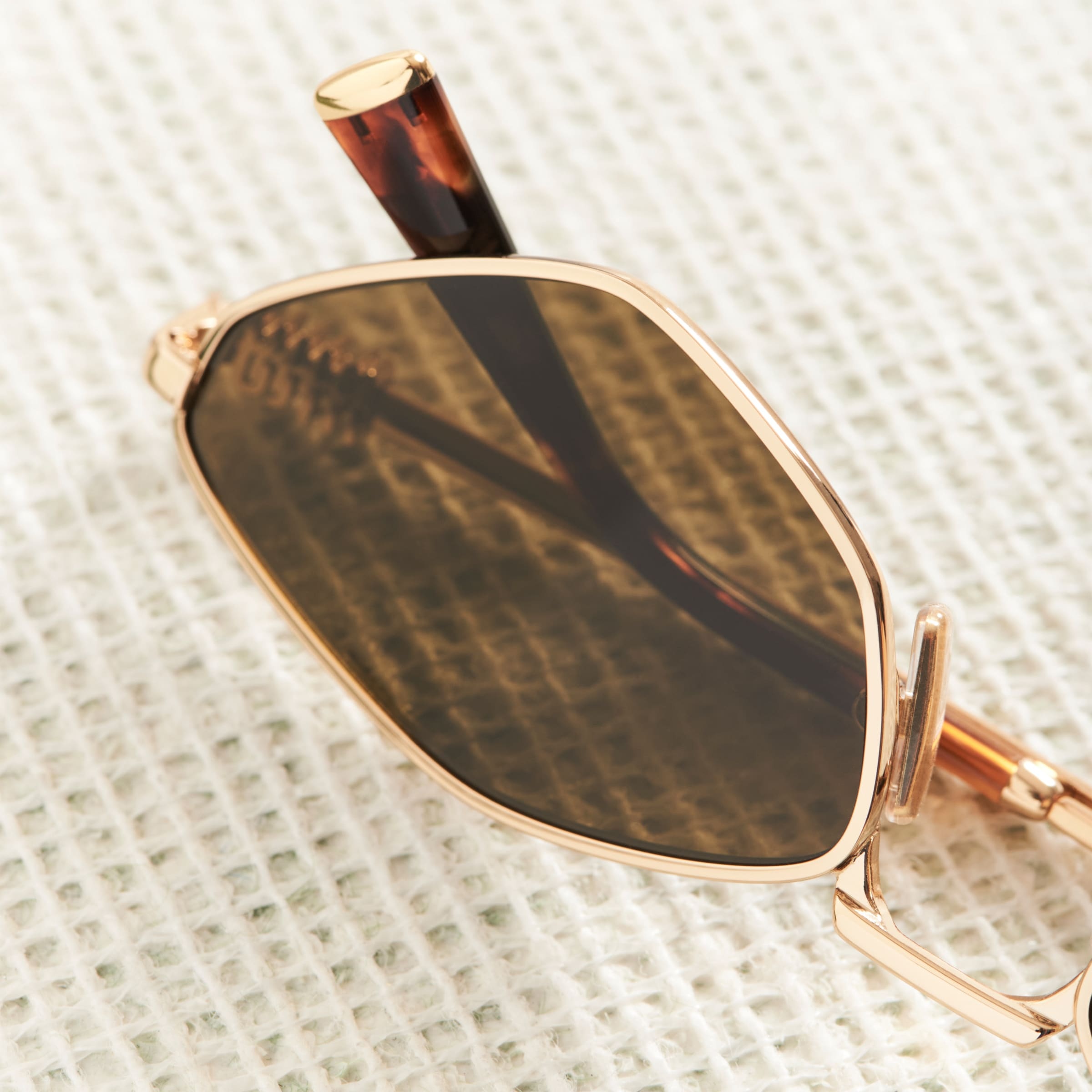 Miu Miu Regard Sunglasses With Irregular Frames In Green
