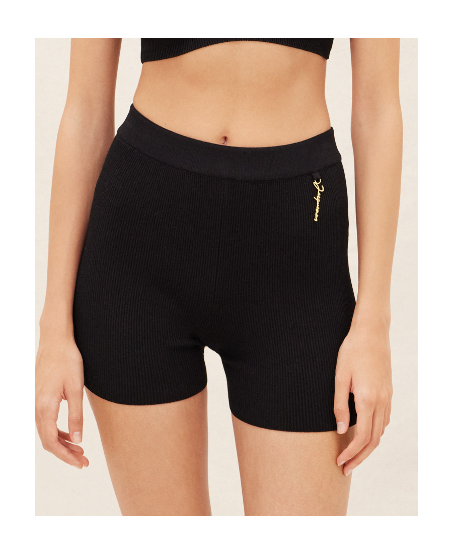 Jacquemus Shorts In Black