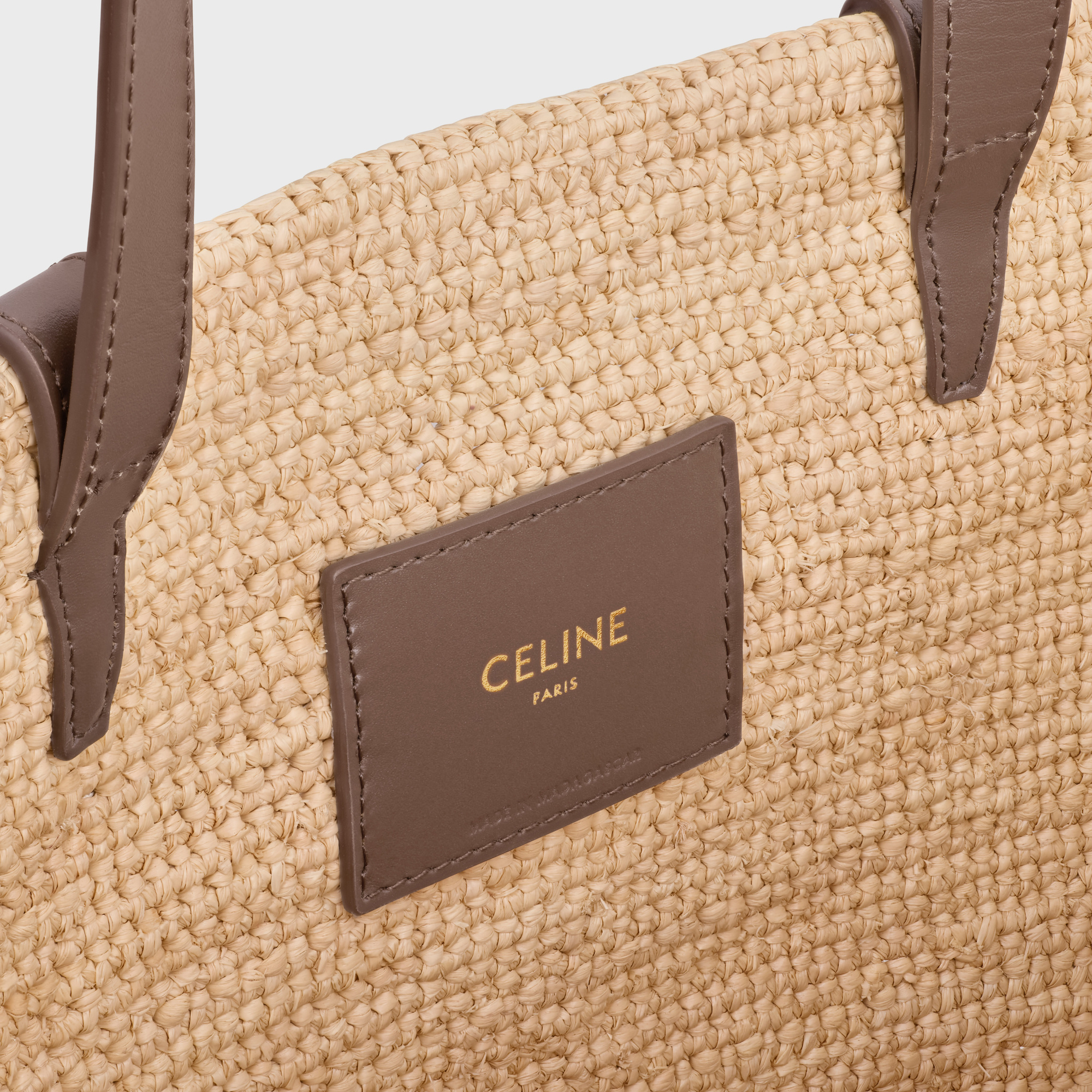 Celine Classic Panier Medium Handbag In Nude