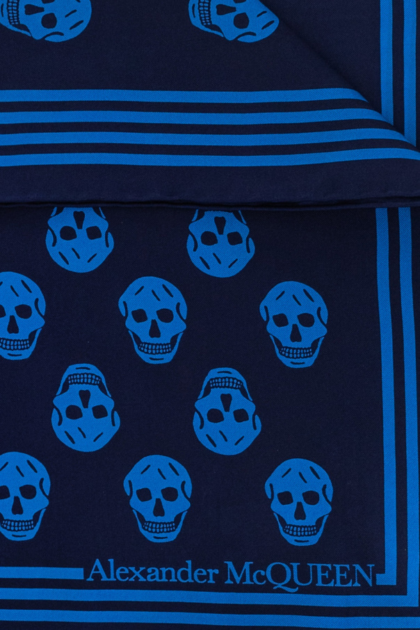Alexander Mcqueen Skull-printed Striped Edge Scarf In Black
