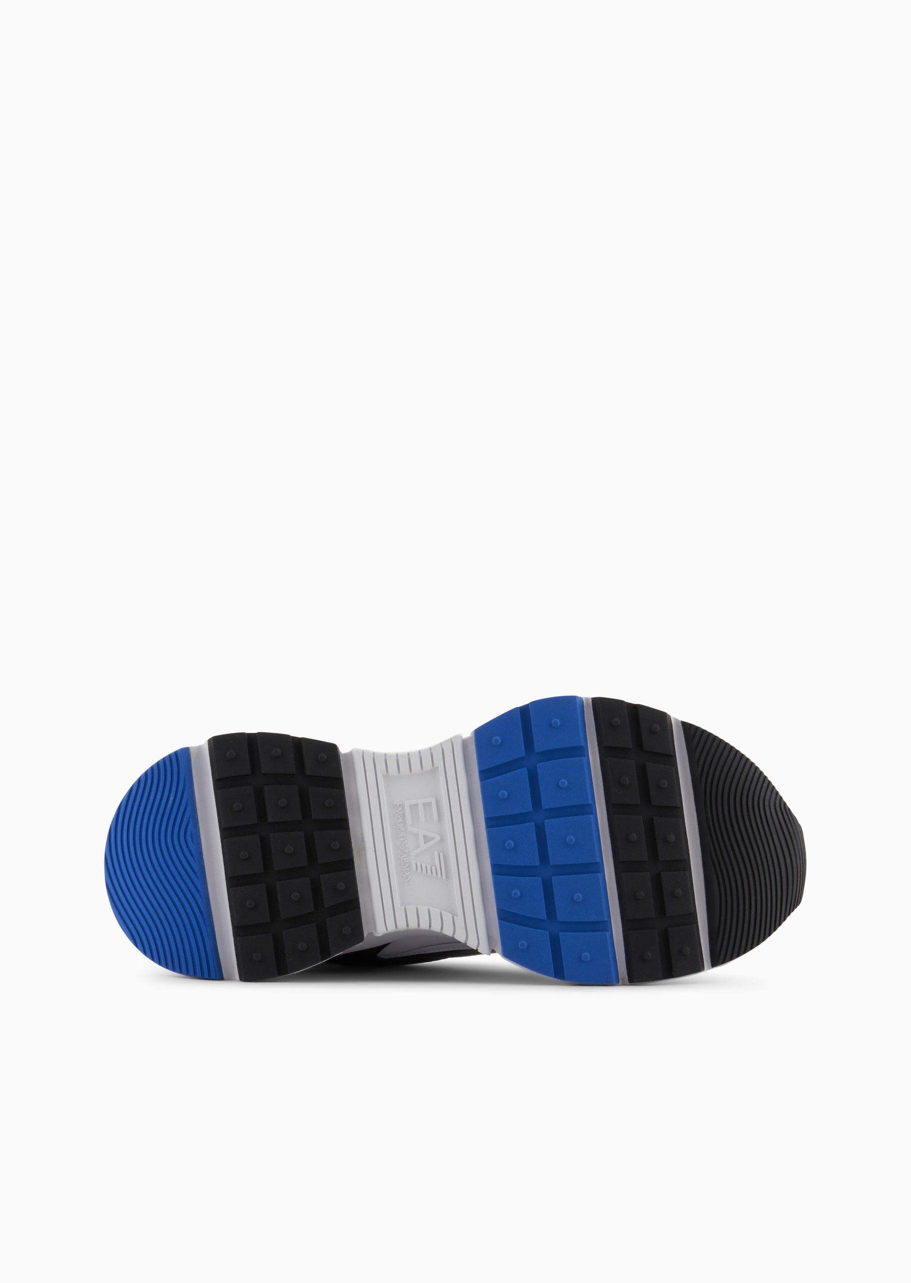 Emporio Armani Round Toe Low-top Sneakers In White