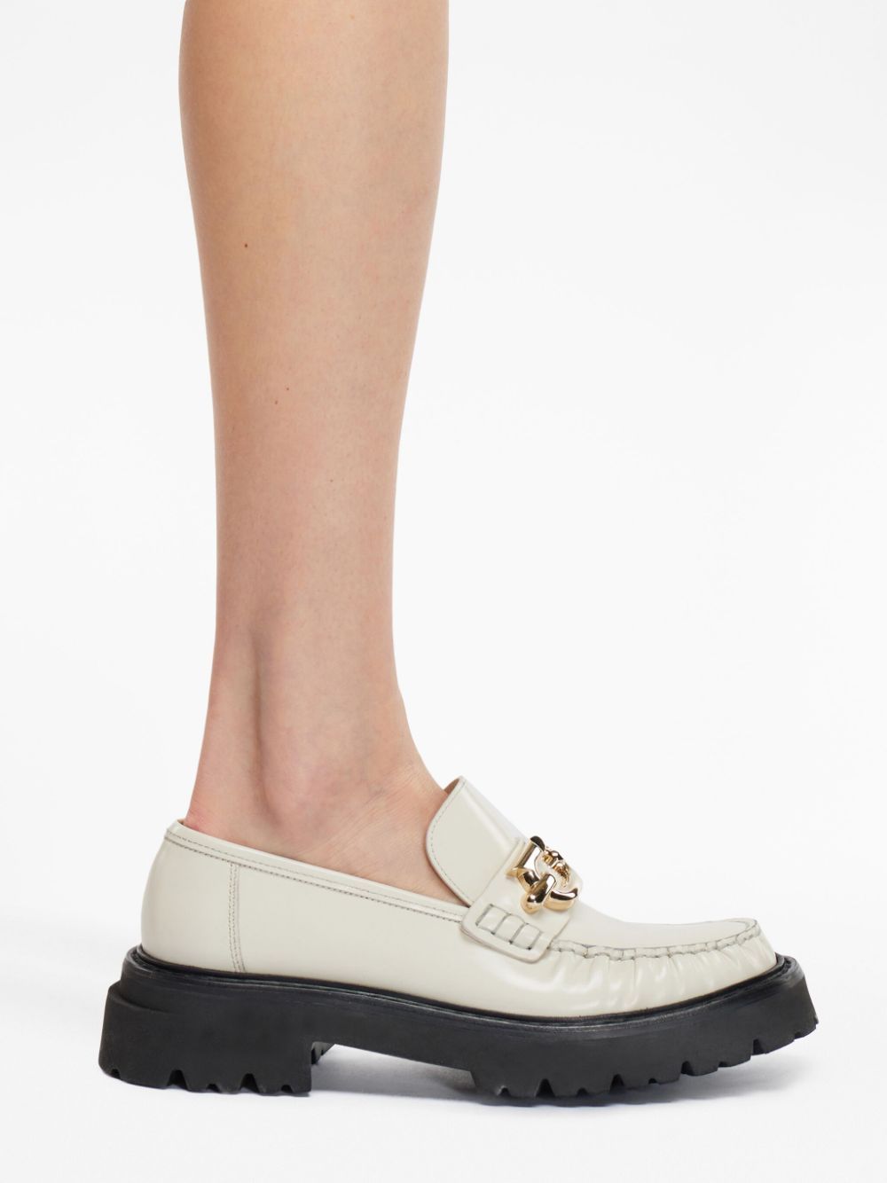 Ferragamo Gancini Loafer In Black