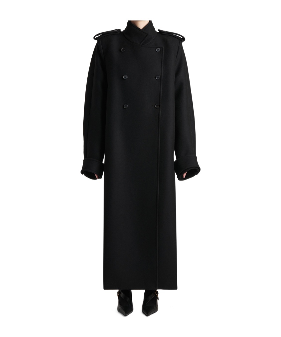 Khaite Donna Double-breasted Coat In Black