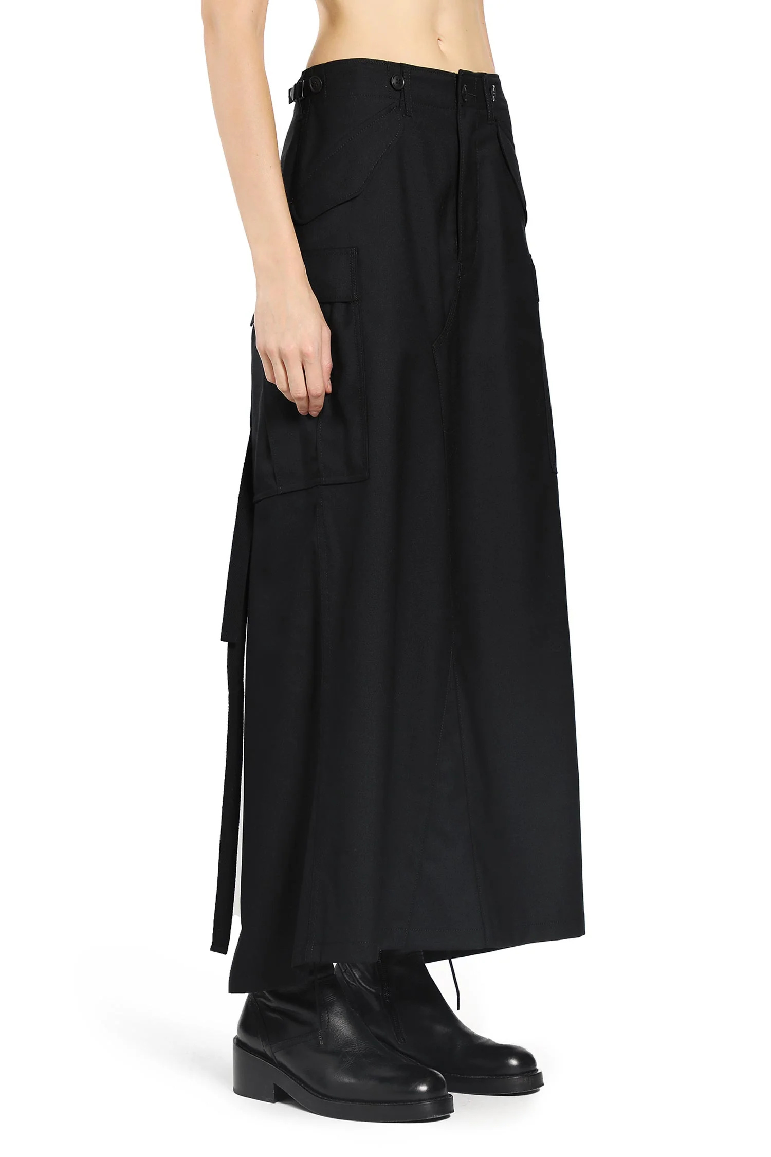 Junya Watanabe Slit Detail Skirt In Black