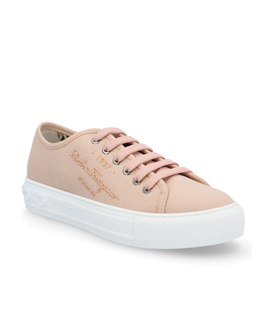 Ferragamo Salvatore Logo Embossed Lace-up Sneakers In Nude
