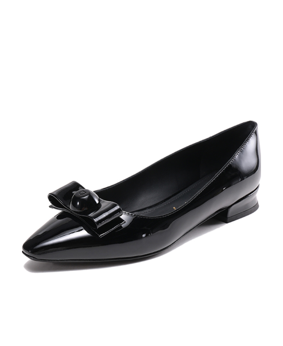Ferragamo Woman Ballet Flats Black Size 6.5 Calfskin In Black