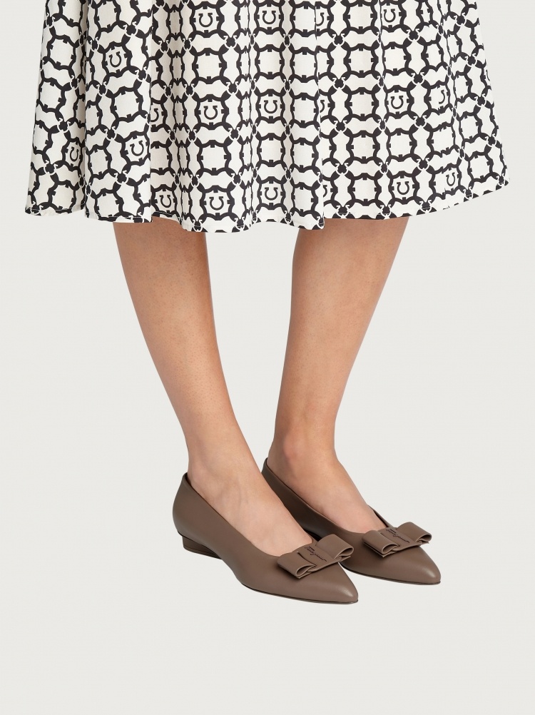 Ferragamo Vara Bow Ballet Shoes