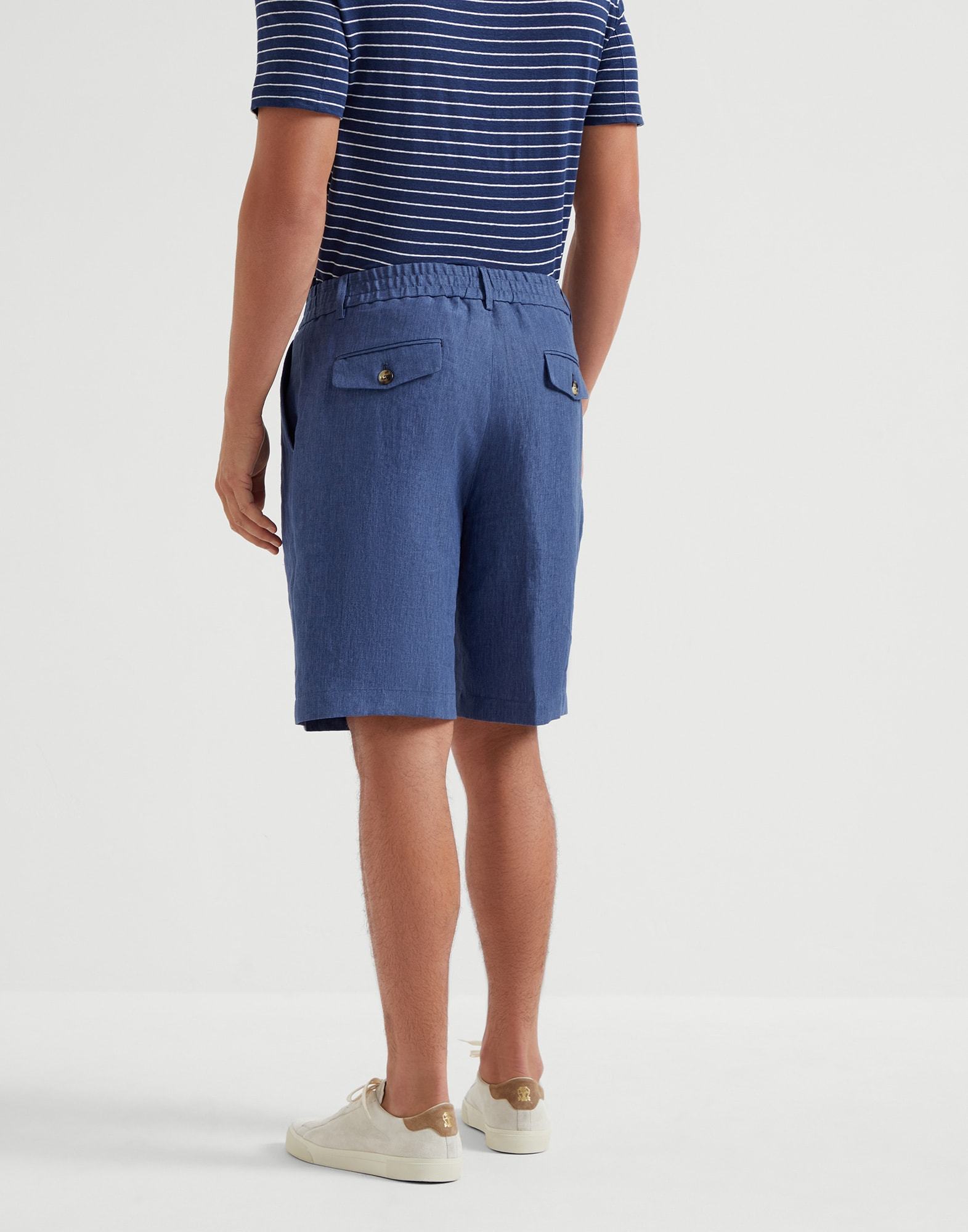 Brunello Cucinelli Elastic Waist Bermuda Shorts In Blue