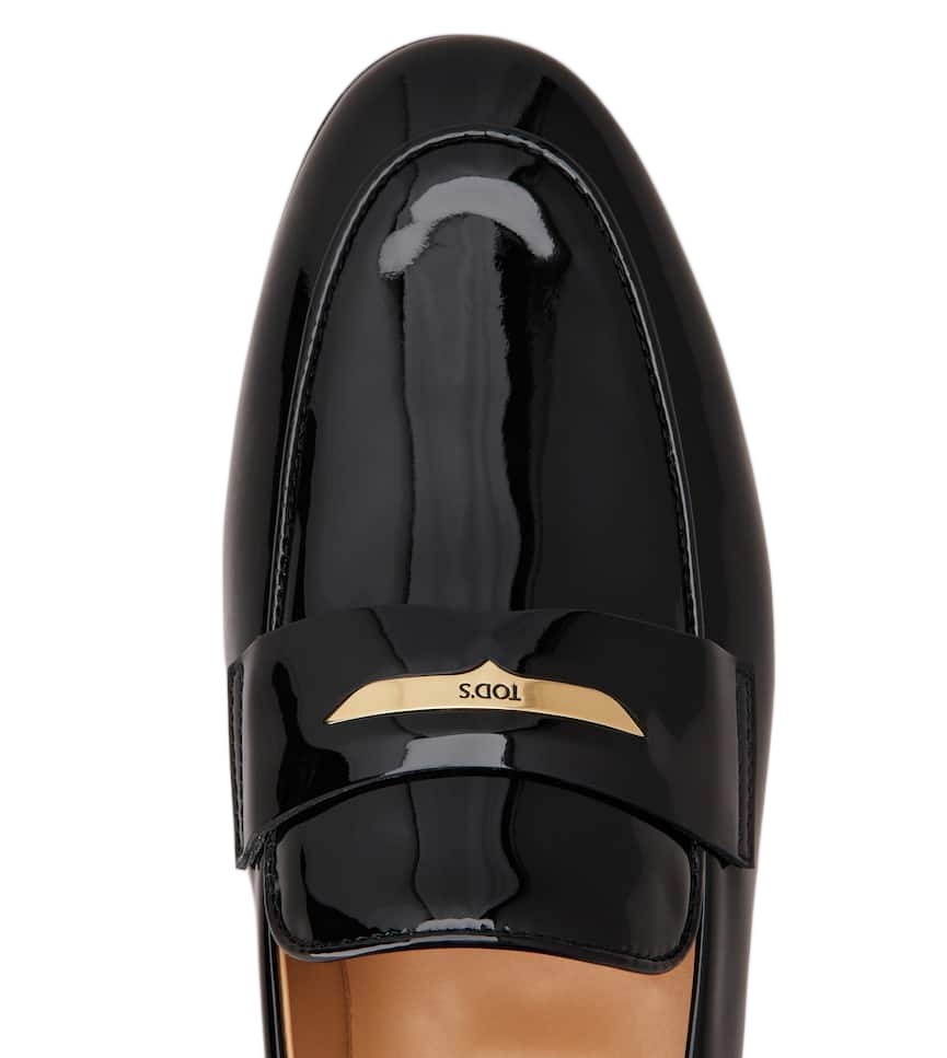 Tod's Round-head Clip-on Loafers In Black